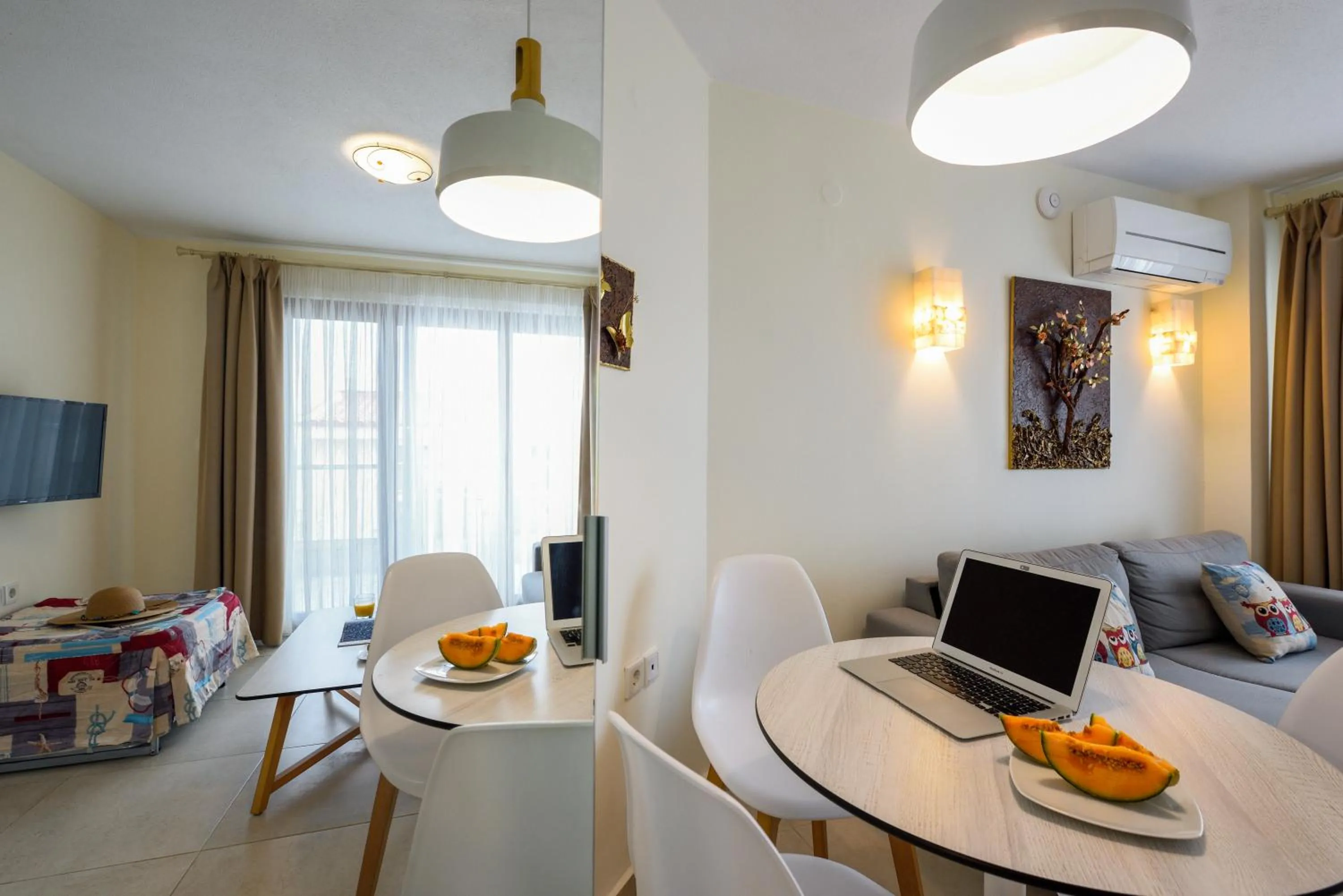 TV and multimedia in Elpiniki Luxury Apartments