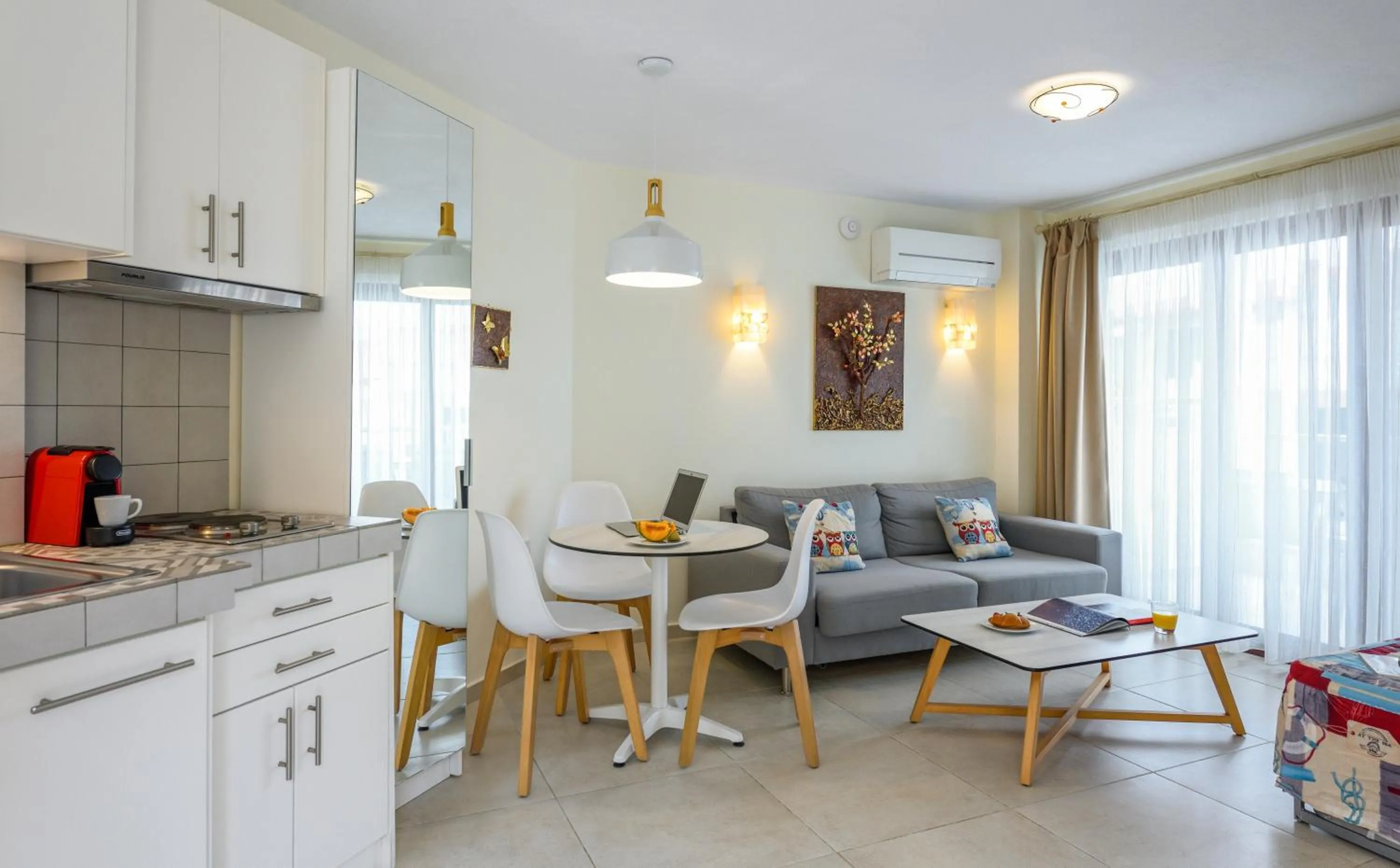 Kitchen or kitchenette in Elpiniki Luxury Apartments