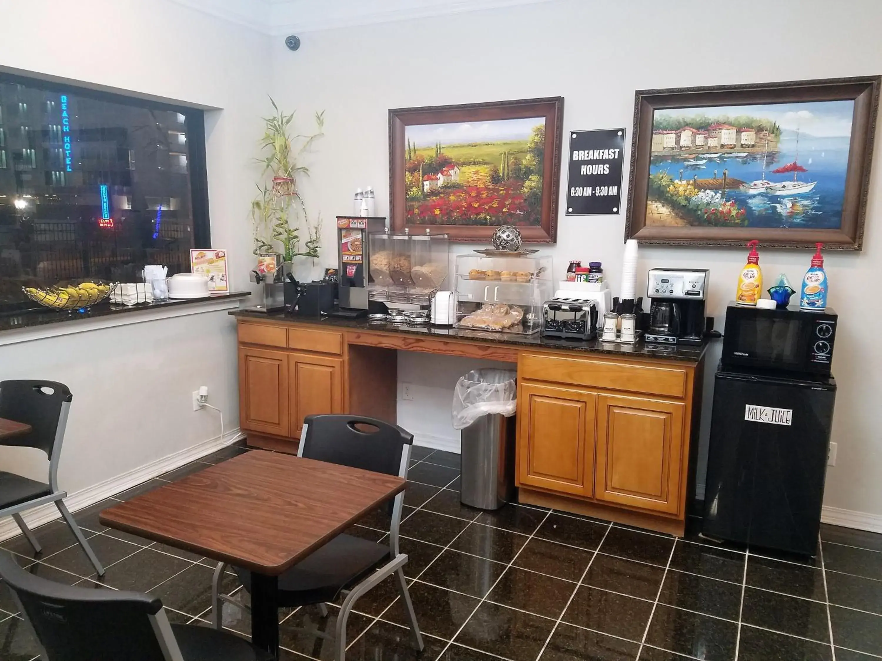 Breakfast in Star Inn Biloxi Breakfast in Star Inn Biloxi