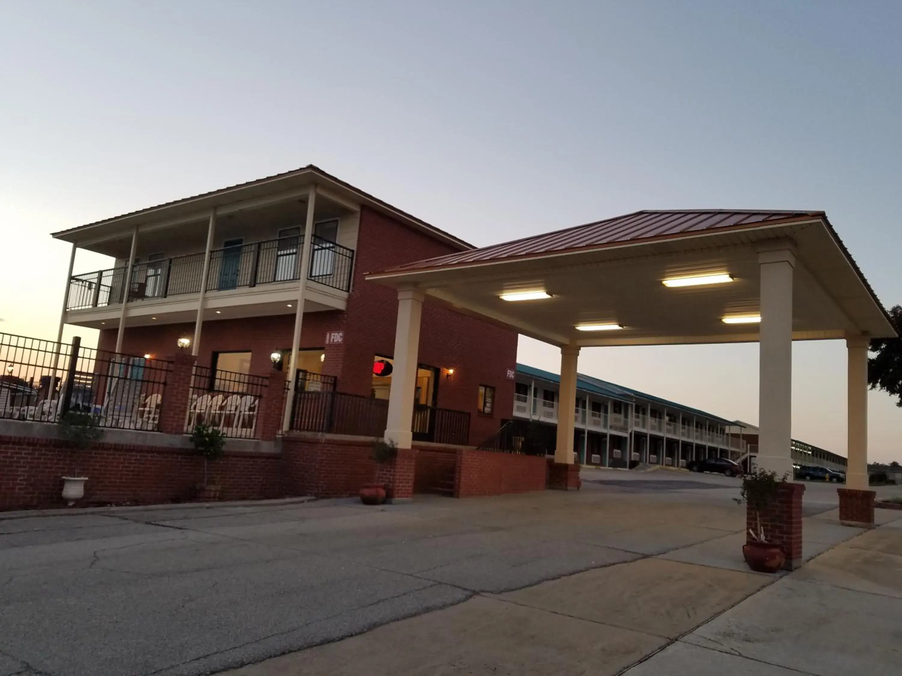 Facade/entrance in Star Inn Biloxi Facade/entrance in Star Inn Biloxi