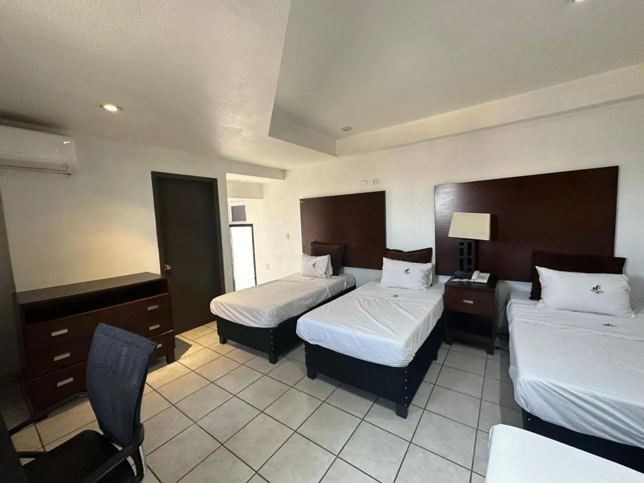 Bed in Hotel Don Quijote