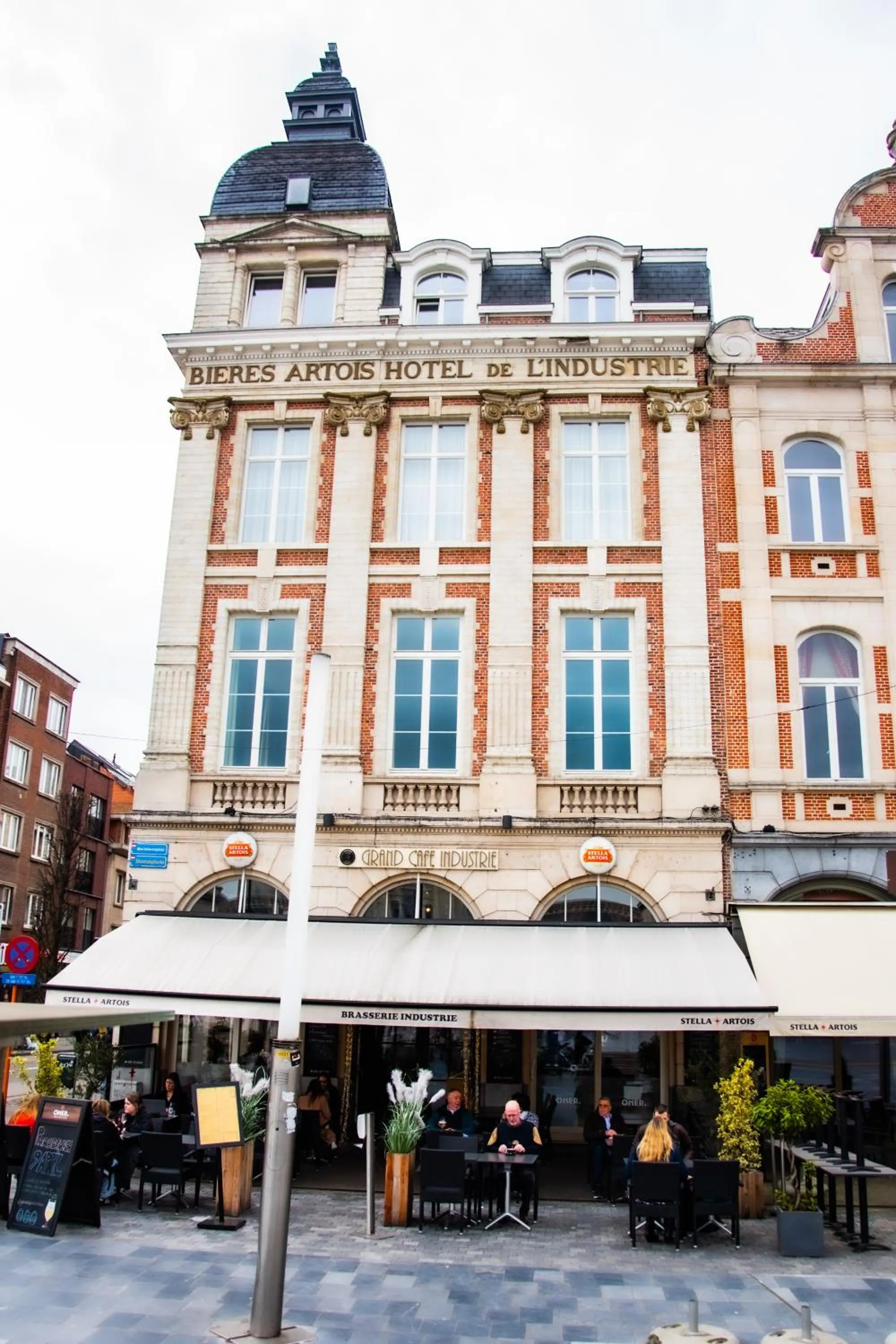 Property building in Hotel Industrie