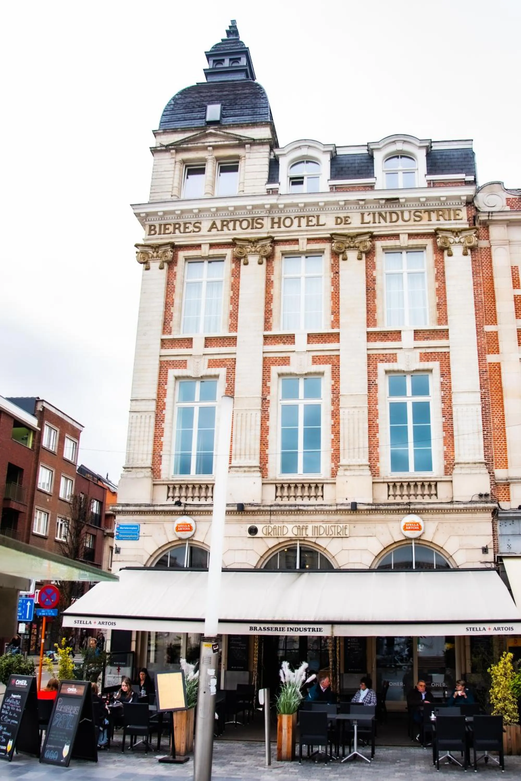 Property building in Hotel Industrie