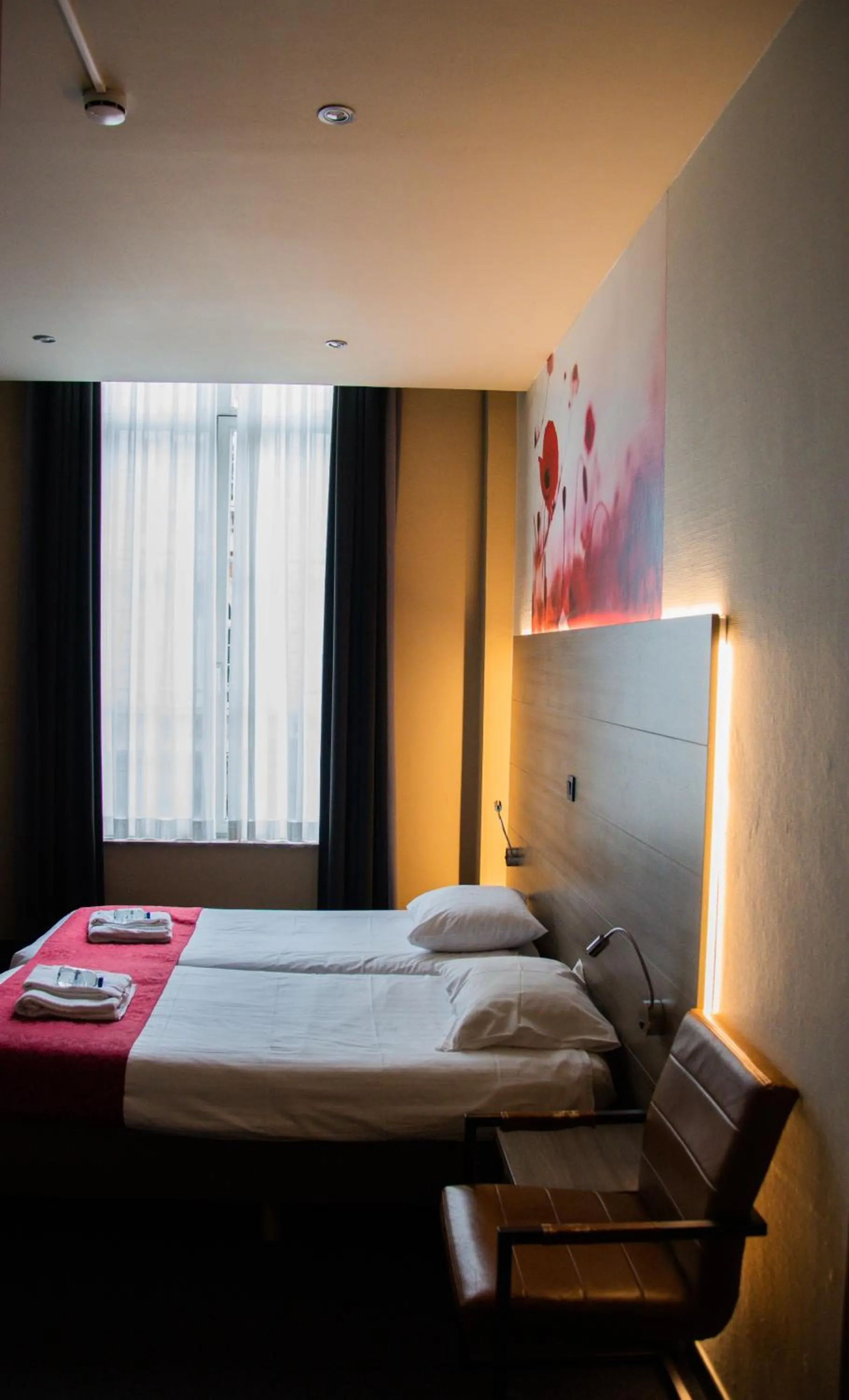 Bedroom, Bed in Hotel Industrie