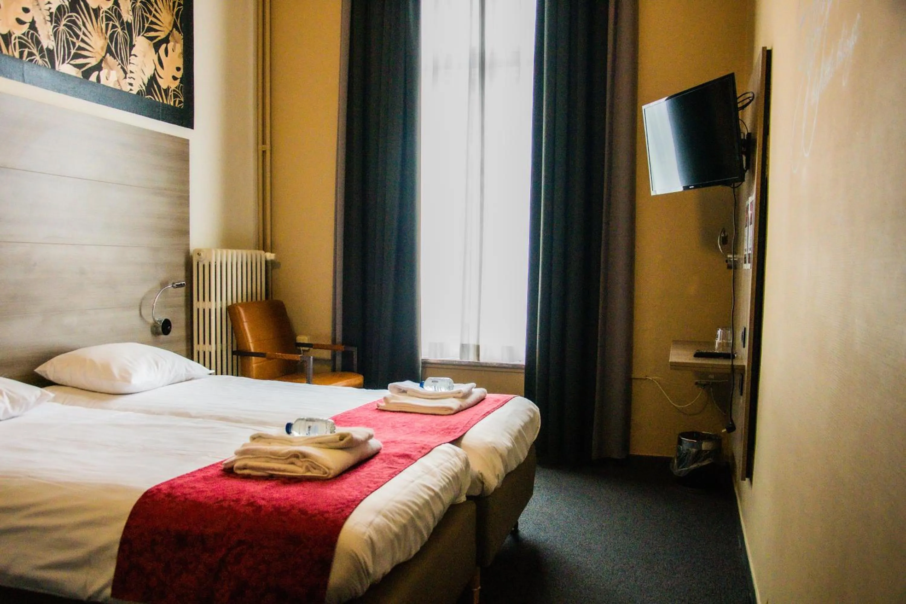 Bed in Hotel Industrie