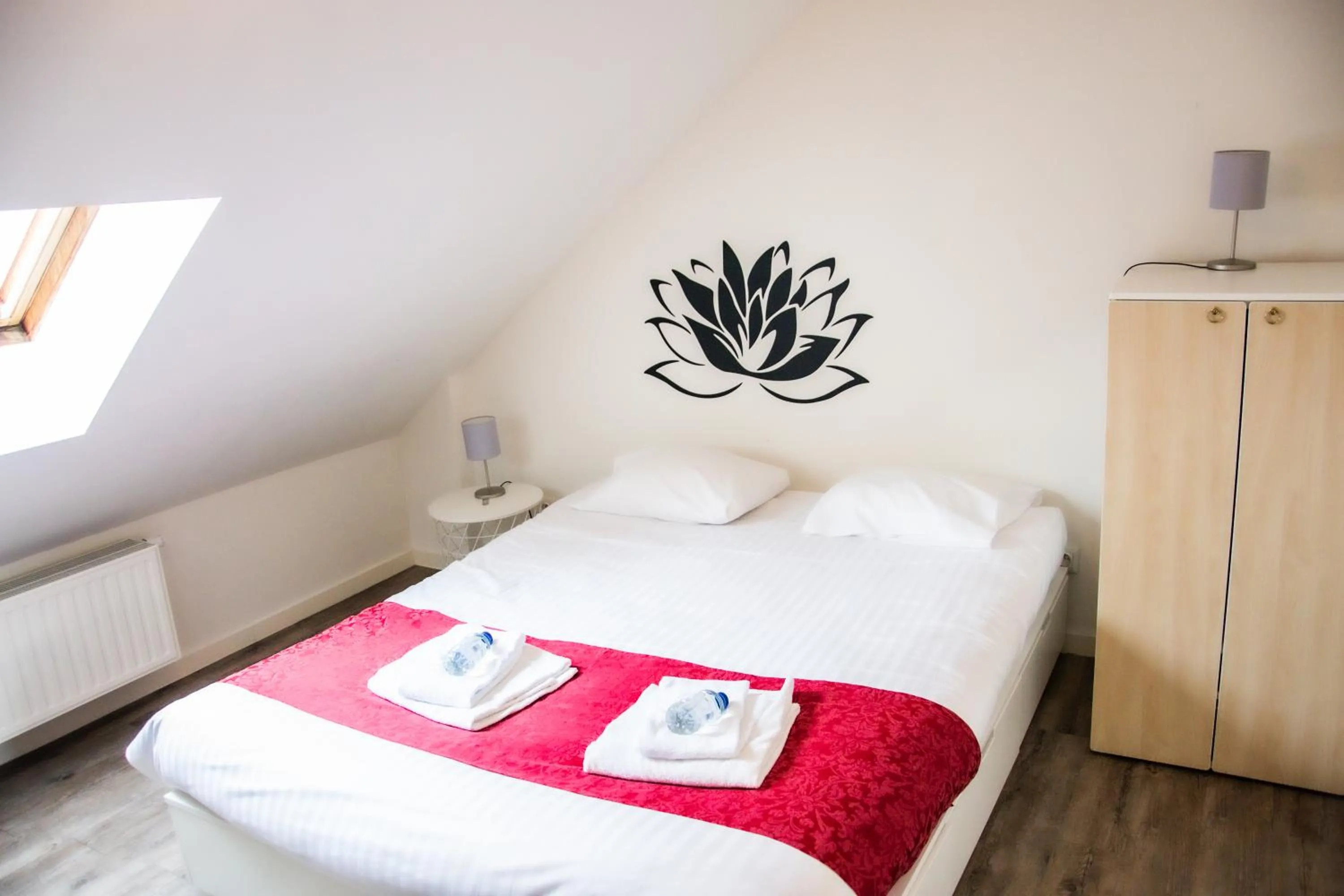 Bedroom, Bed in Hotel Industrie