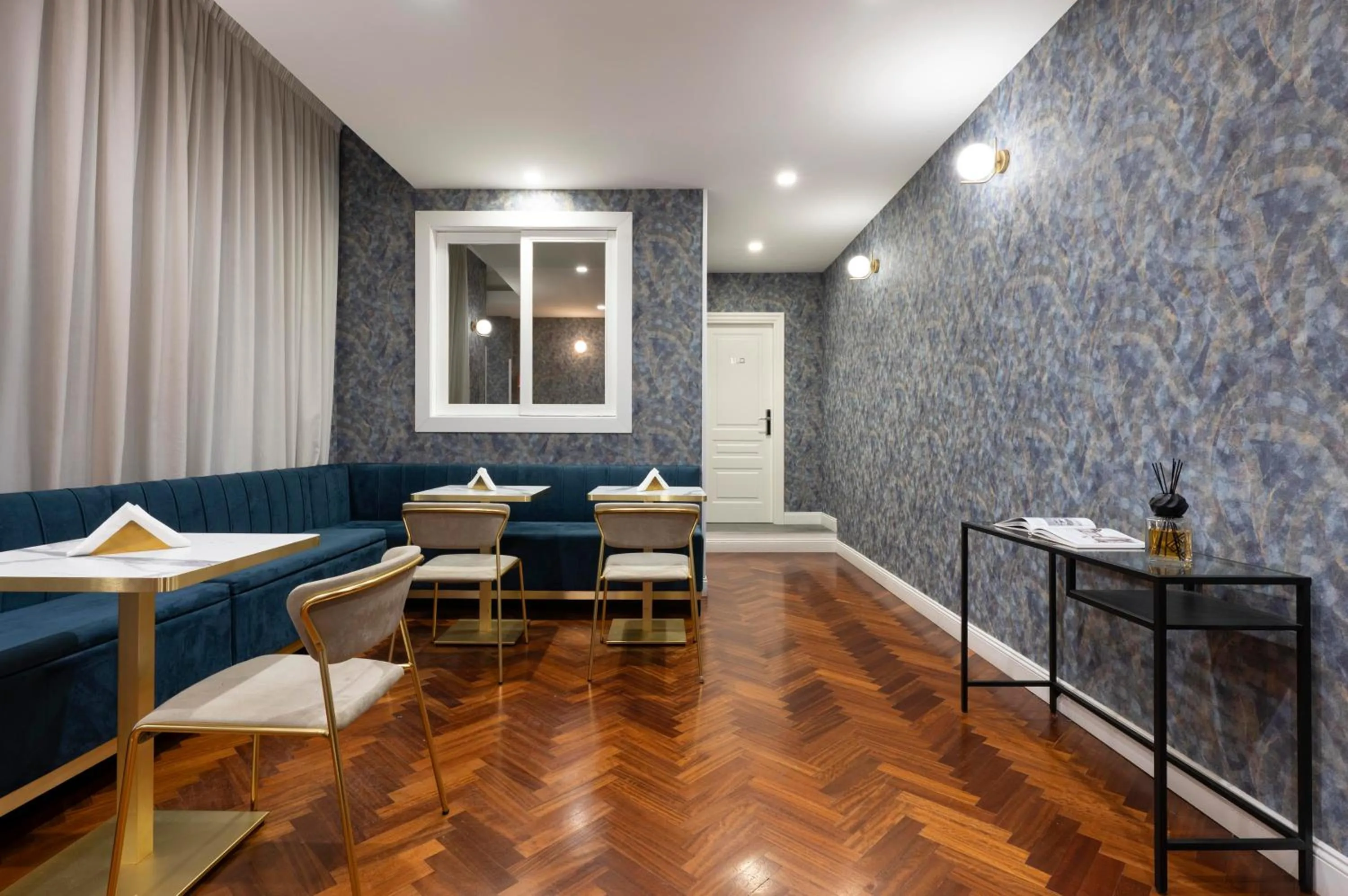 Breakfast in Vittoriano Suite