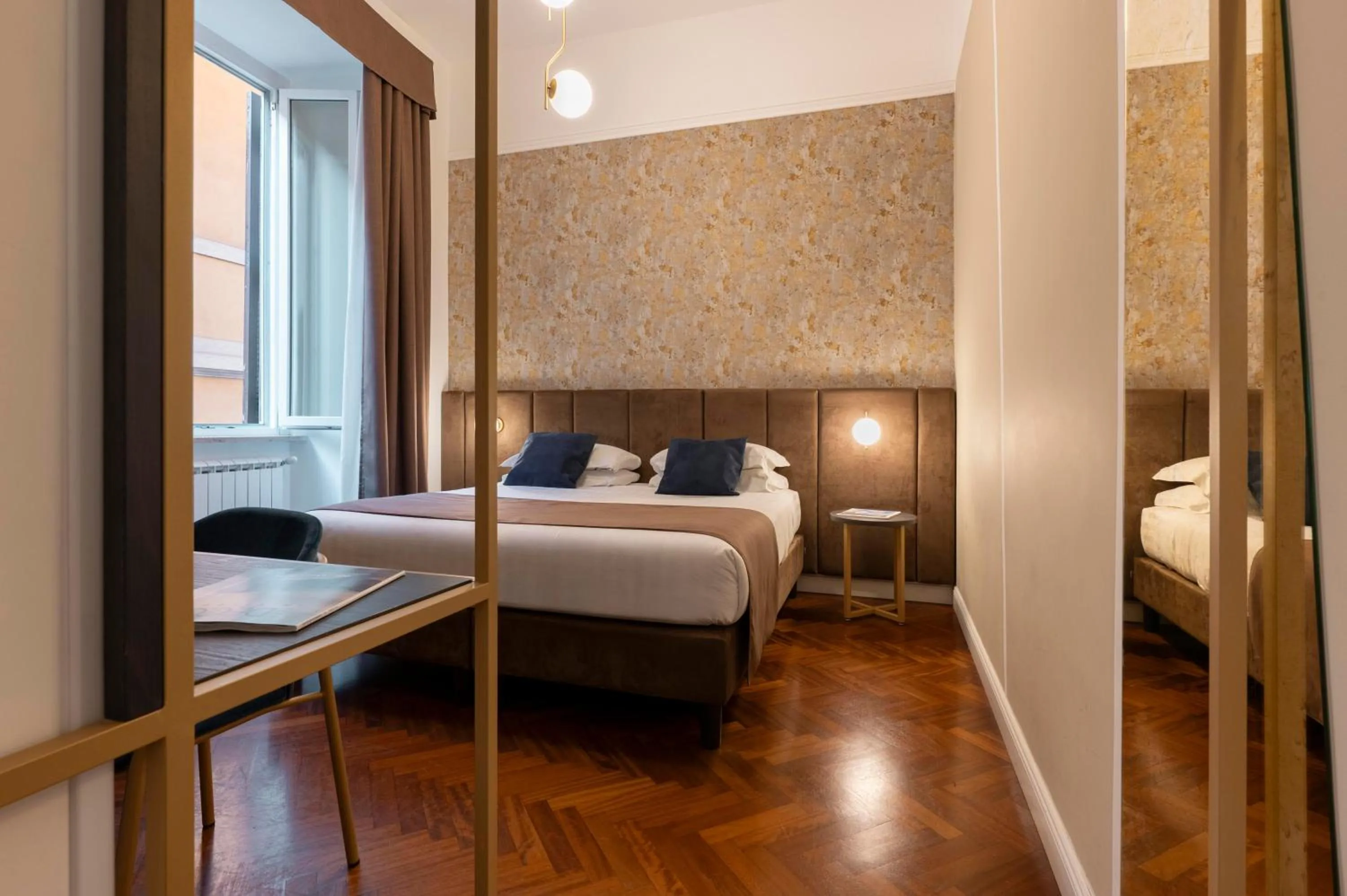 Bed in Vittoriano Suite