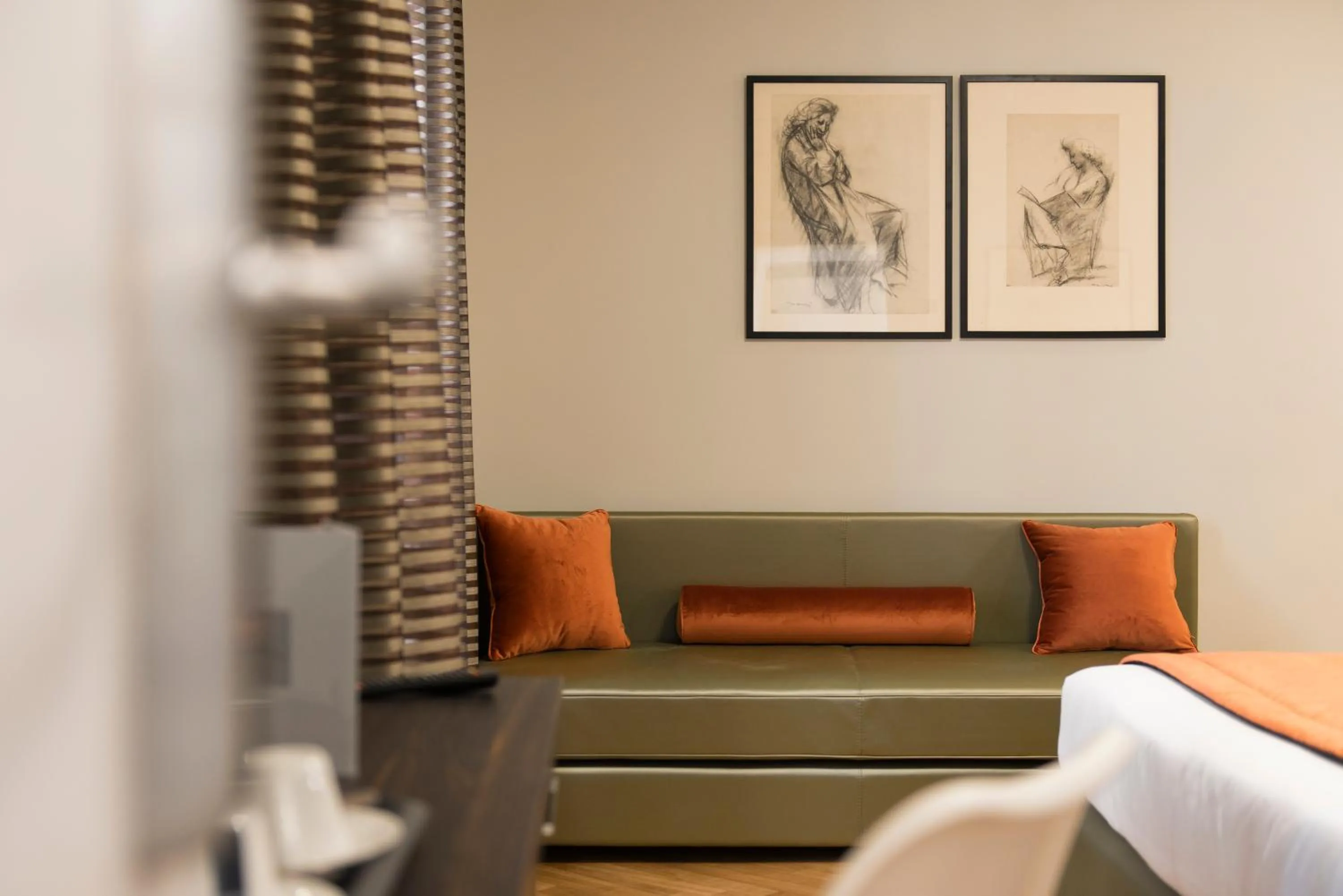 Decorative detail, Bed in Vittoriano Suite