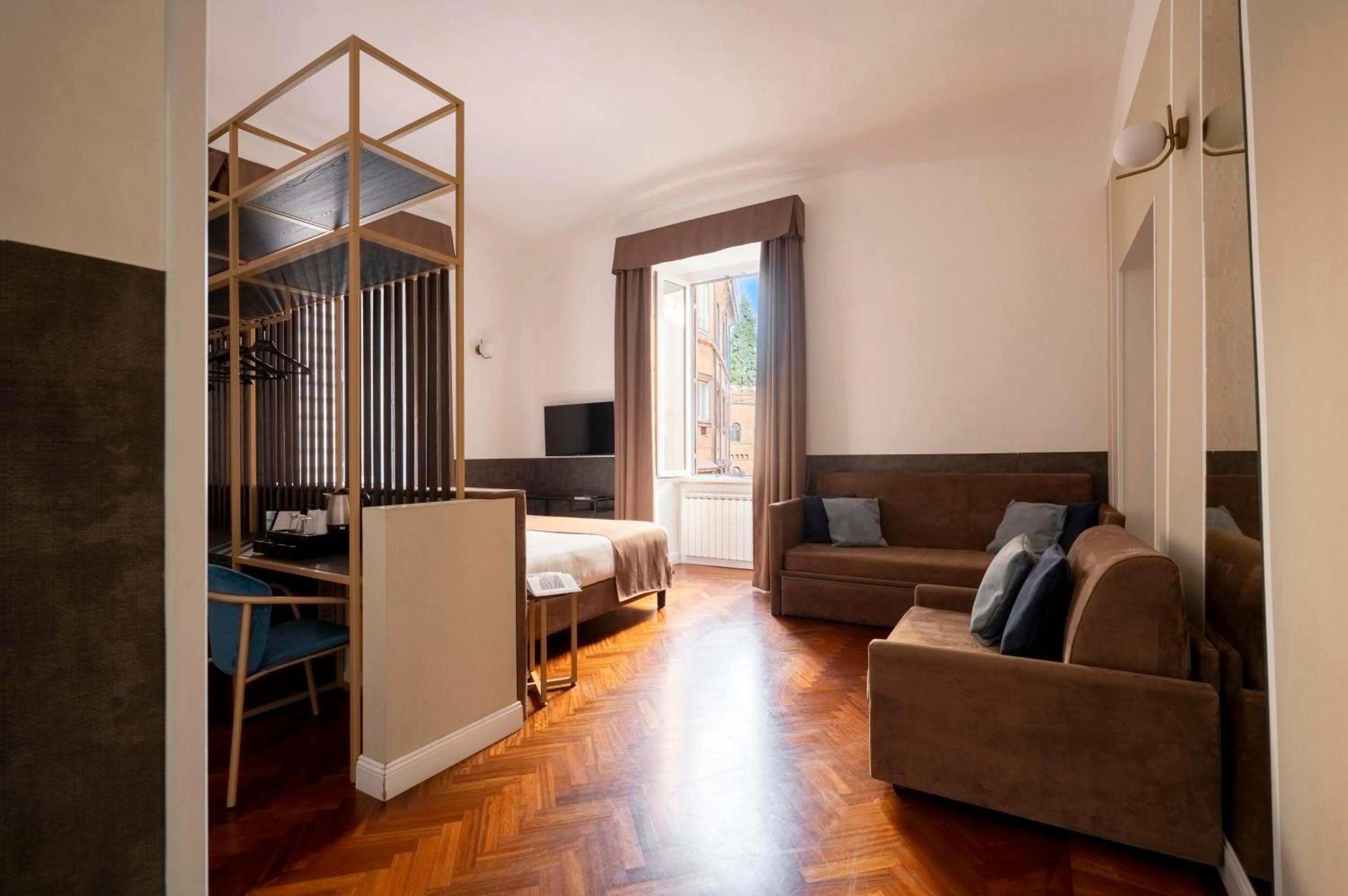 Bed in Vittoriano Suite