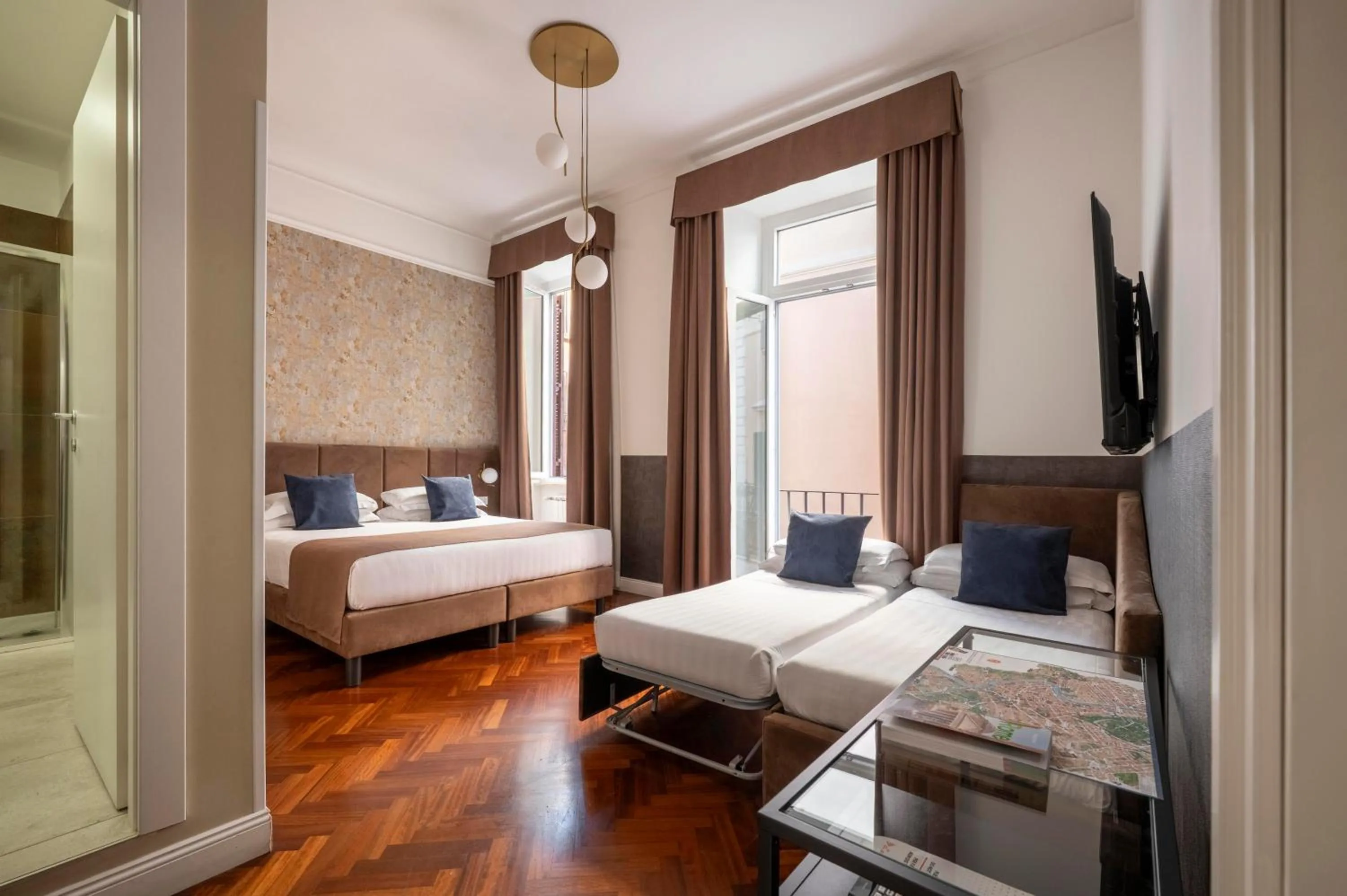 Bed in Vittoriano Suite