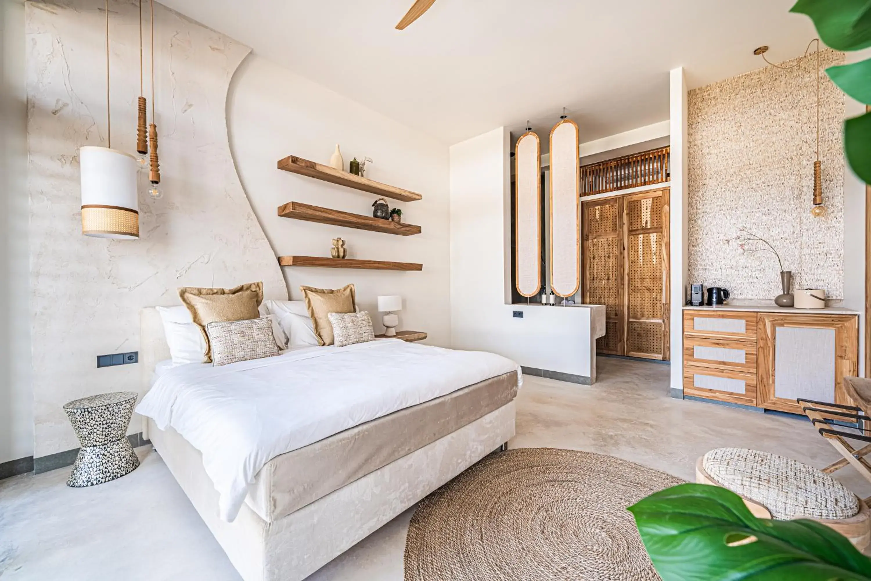 Bedroom, Bed in Van der Valk Plaza Beach & Dive Resort Bonaire - ALL INCLUSIVE Bedroom, Bed in Van der Valk Plaza Beach & Dive Resort Bonaire - ALL INCLUSIVE