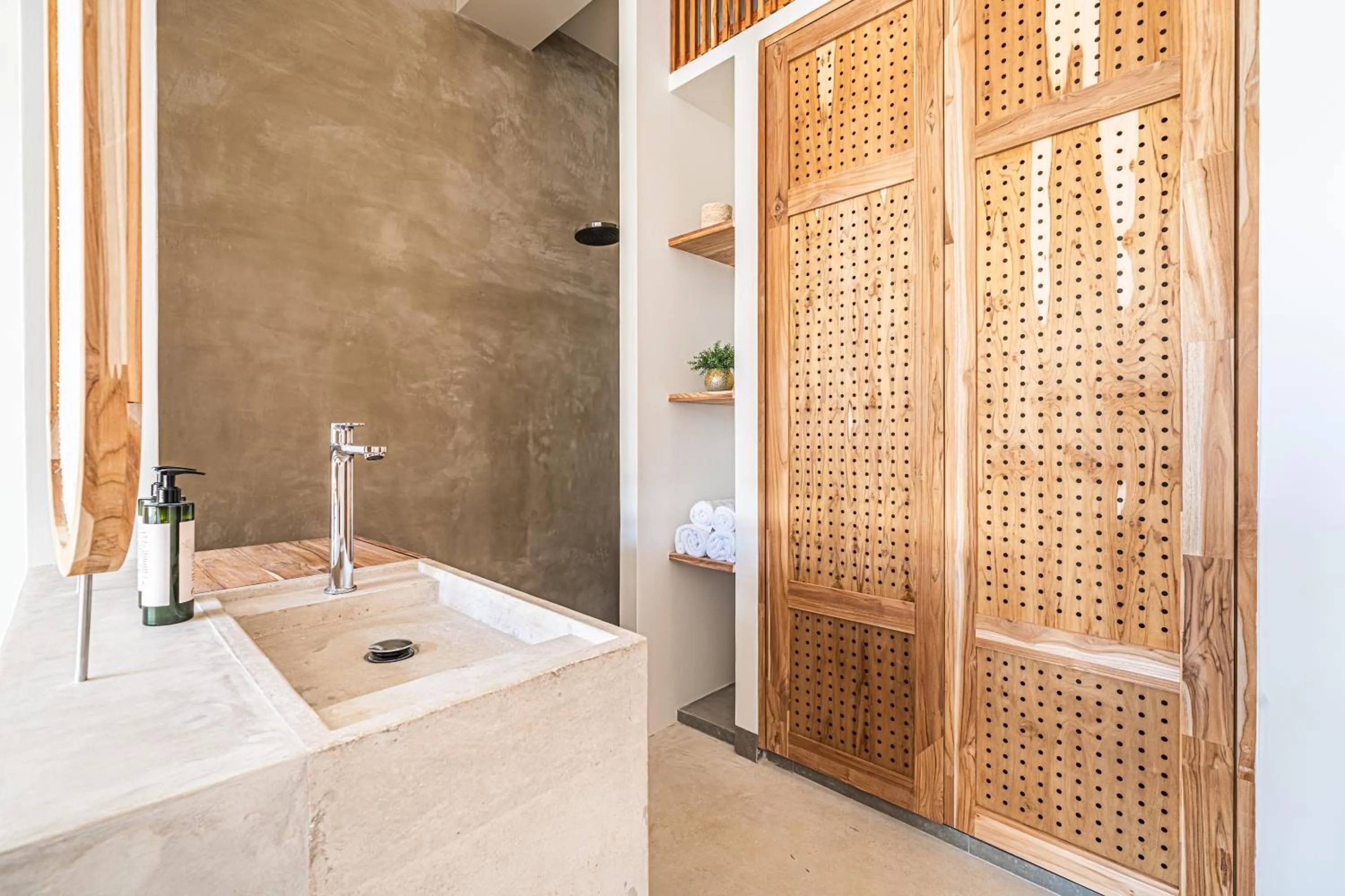 Bathroom in Van der Valk Plaza Beach & Dive Resort Bonaire - ALL INCLUSIVE