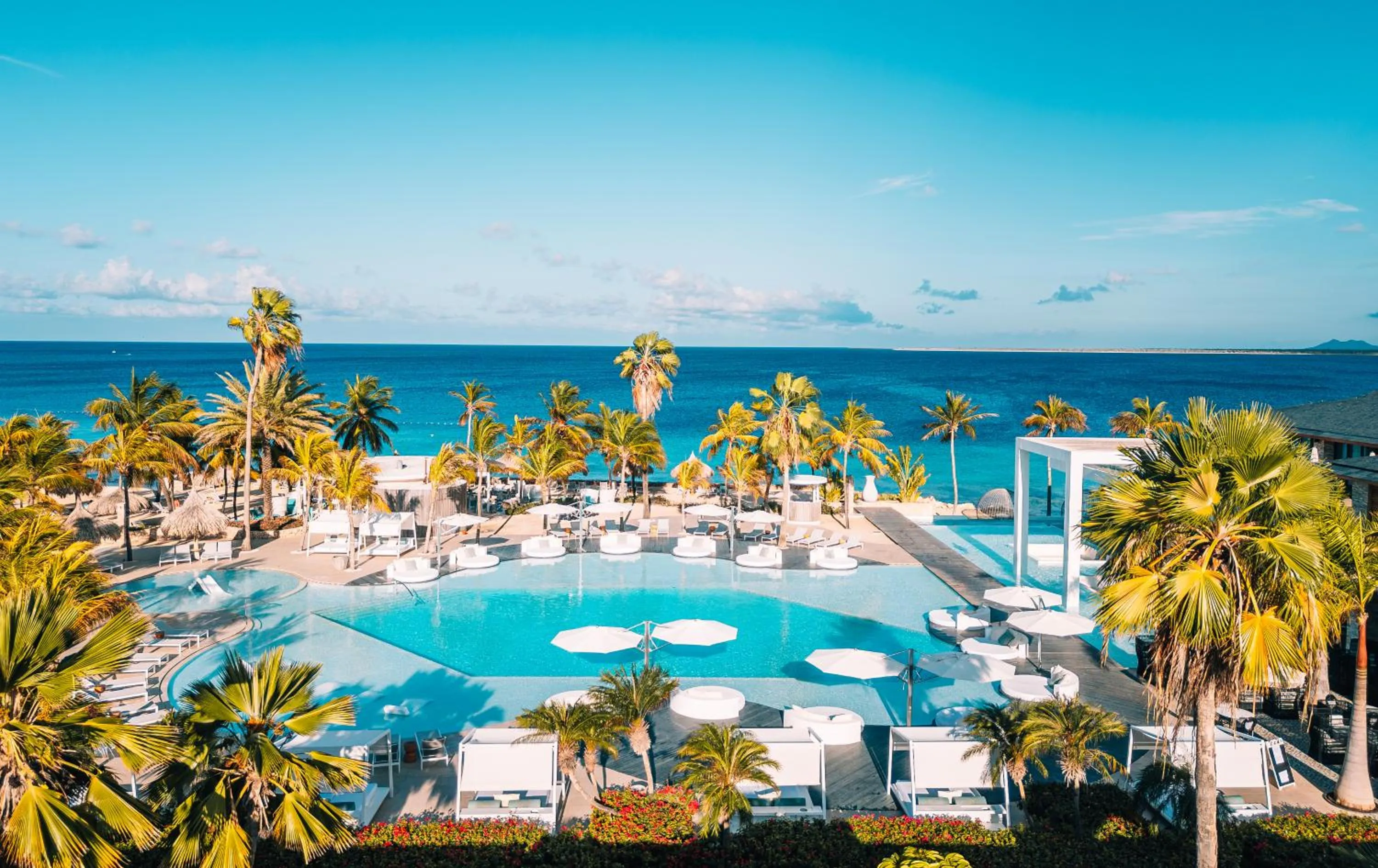 Swimming pool in Van der Valk Plaza Beach & Dive Resort Bonaire - ALL INCLUSIVE