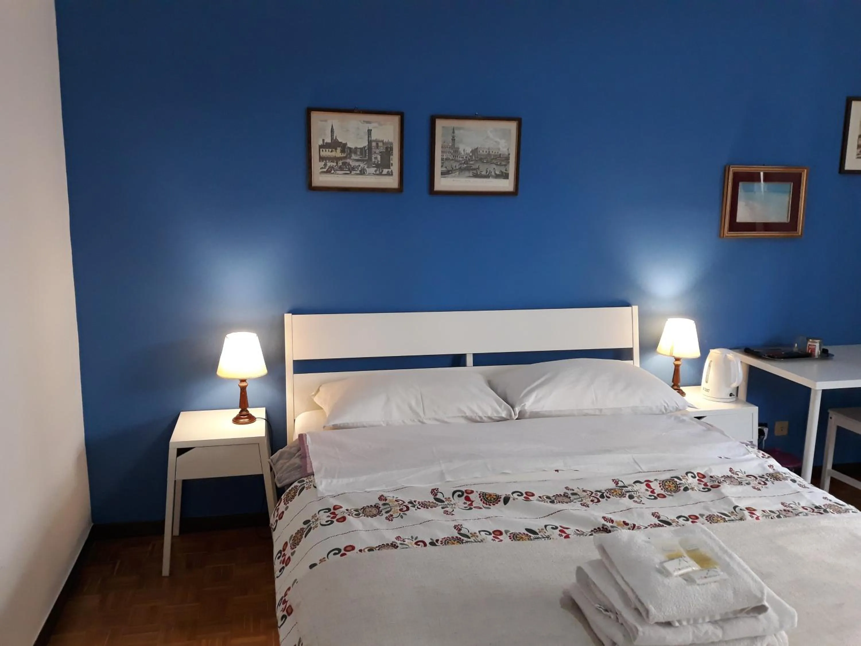 Photo of the whole room in My Sweet Rooms