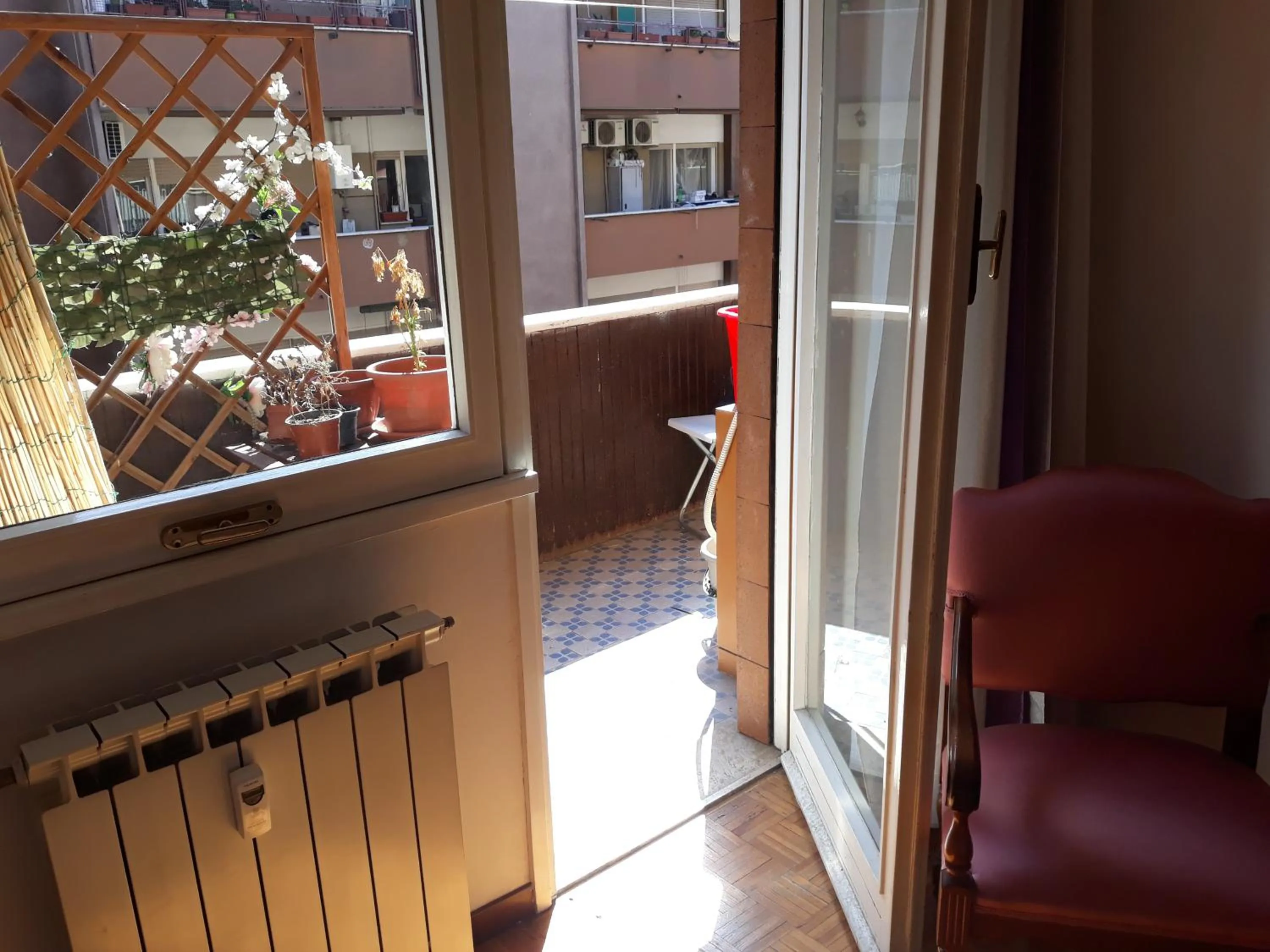 Photo of the whole room in My Sweet Rooms