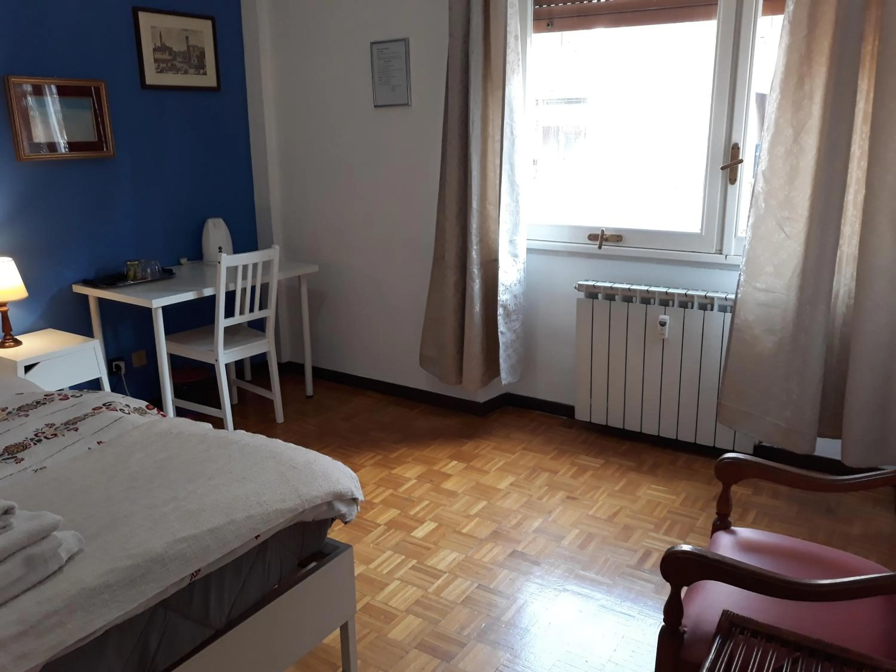 Photo of the whole room in My Sweet Rooms