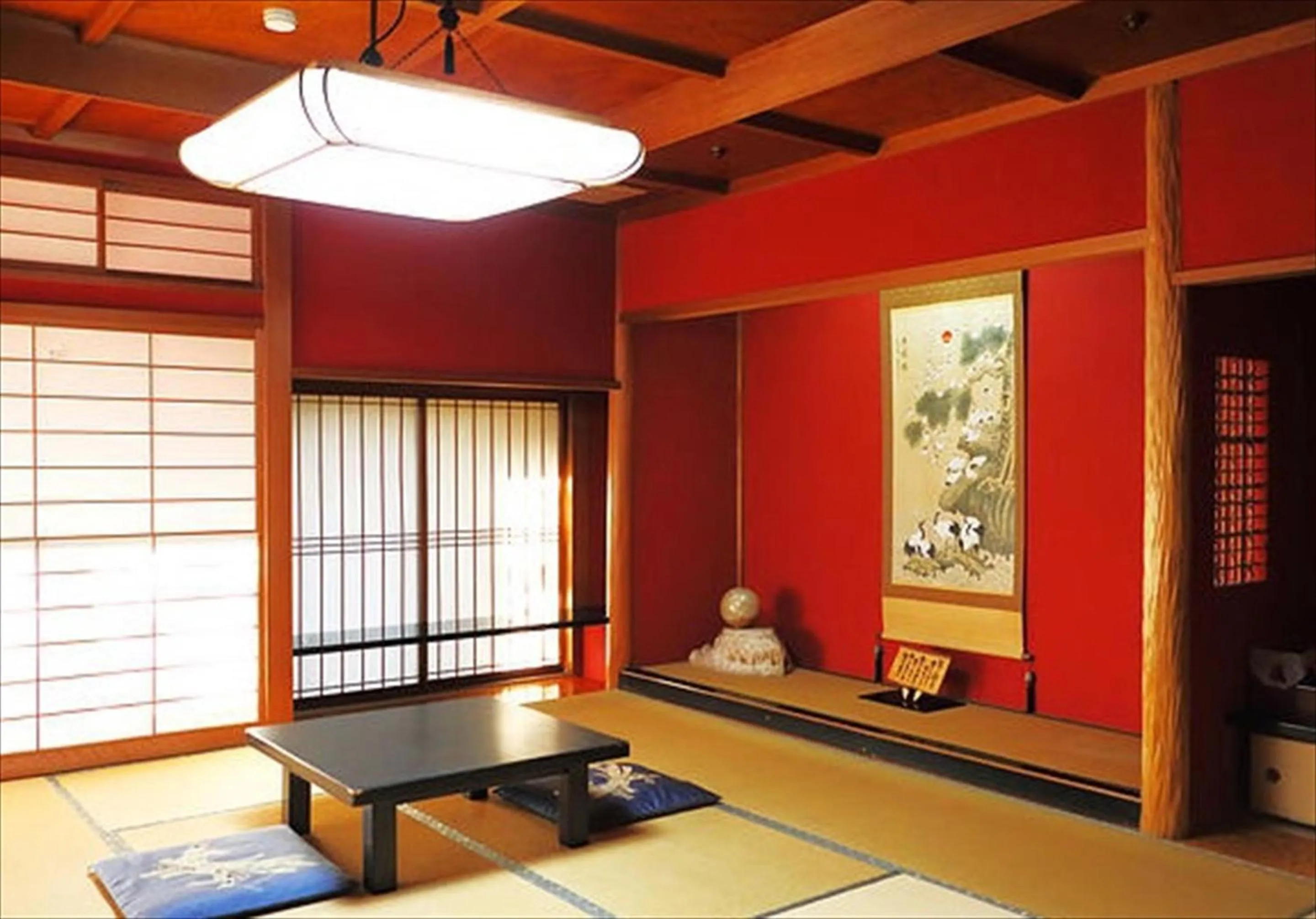 Photo of the whole room in Ryokan Karasawa