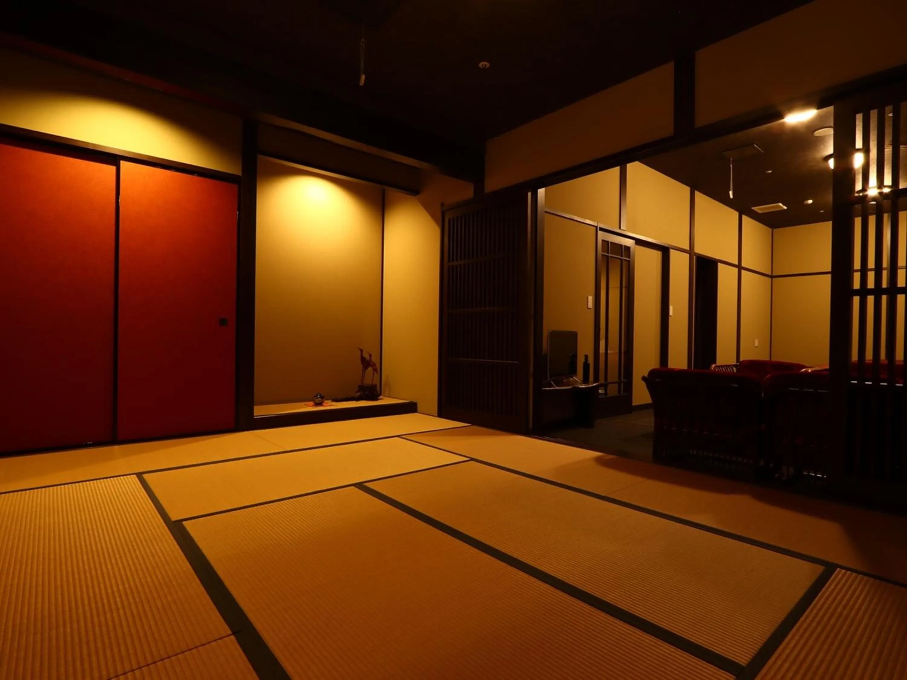 Photo of the whole room in Ryokan Karasawa