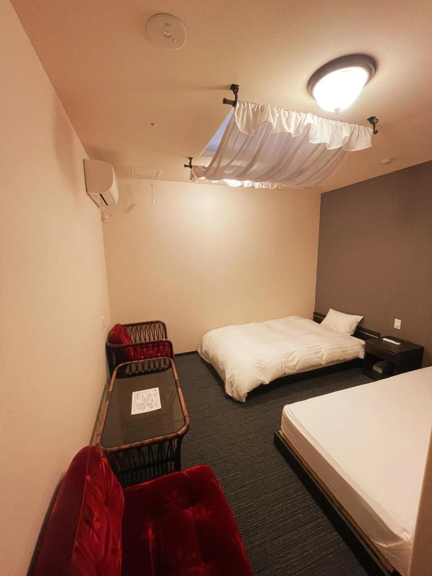 Photo of the whole room, Bed in Ryokan Karasawa