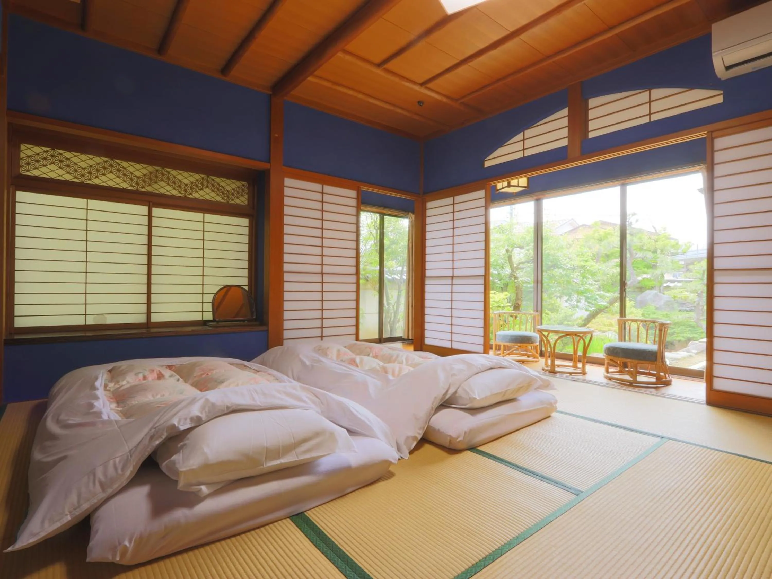 Photo of the whole room, Bed in Ryokan Karasawa