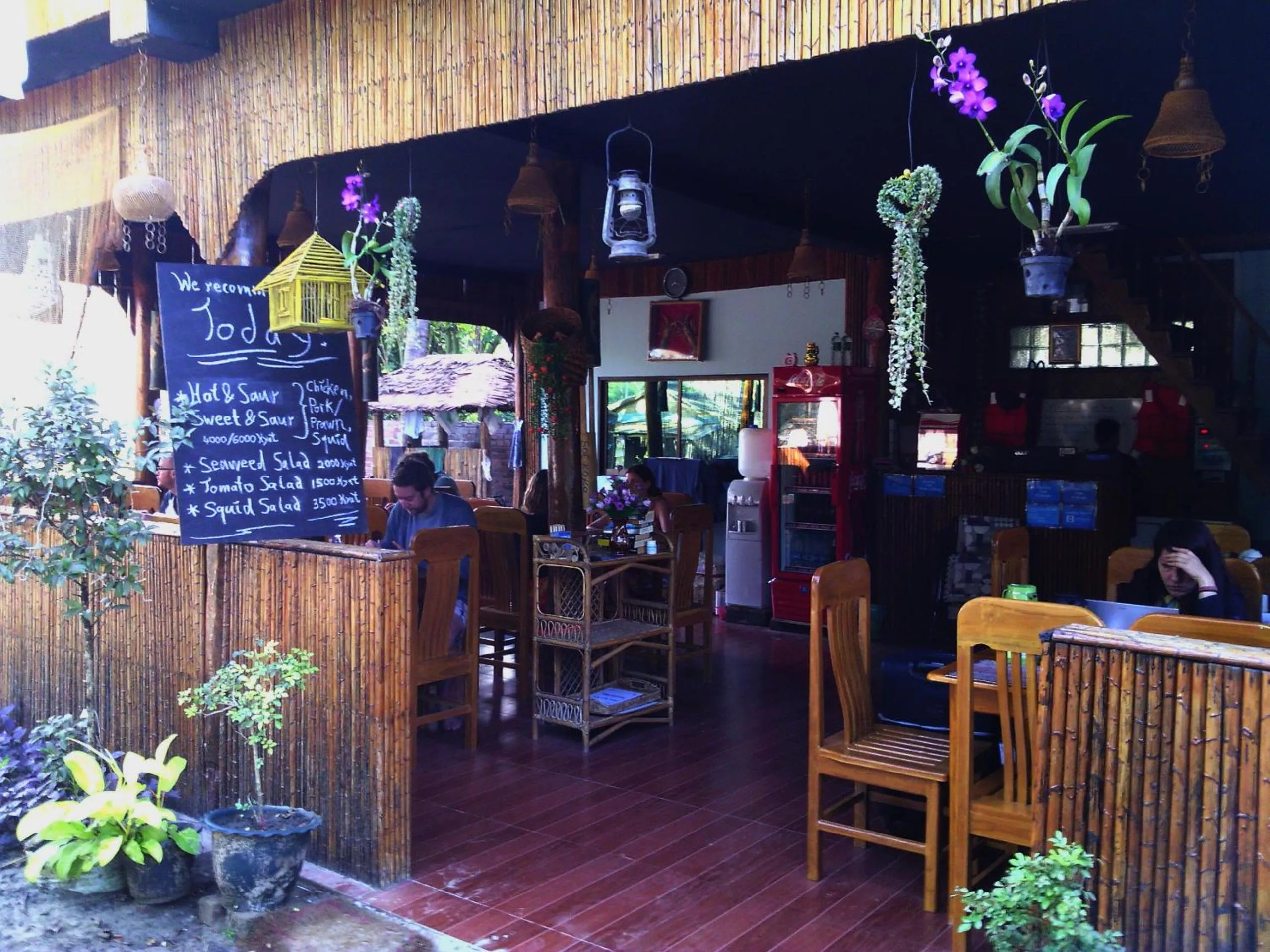 Restaurant/places to eat in Soe Ko Ko Beach House & Restaurant