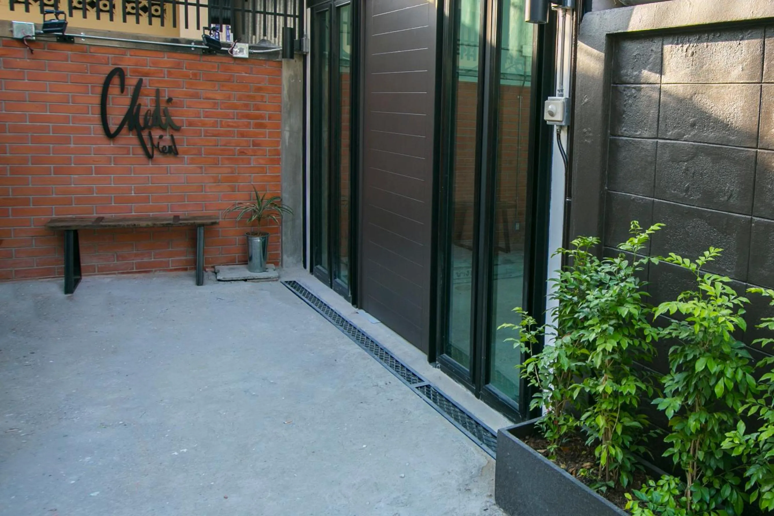 Facade/entrance in Chedi View Hostel