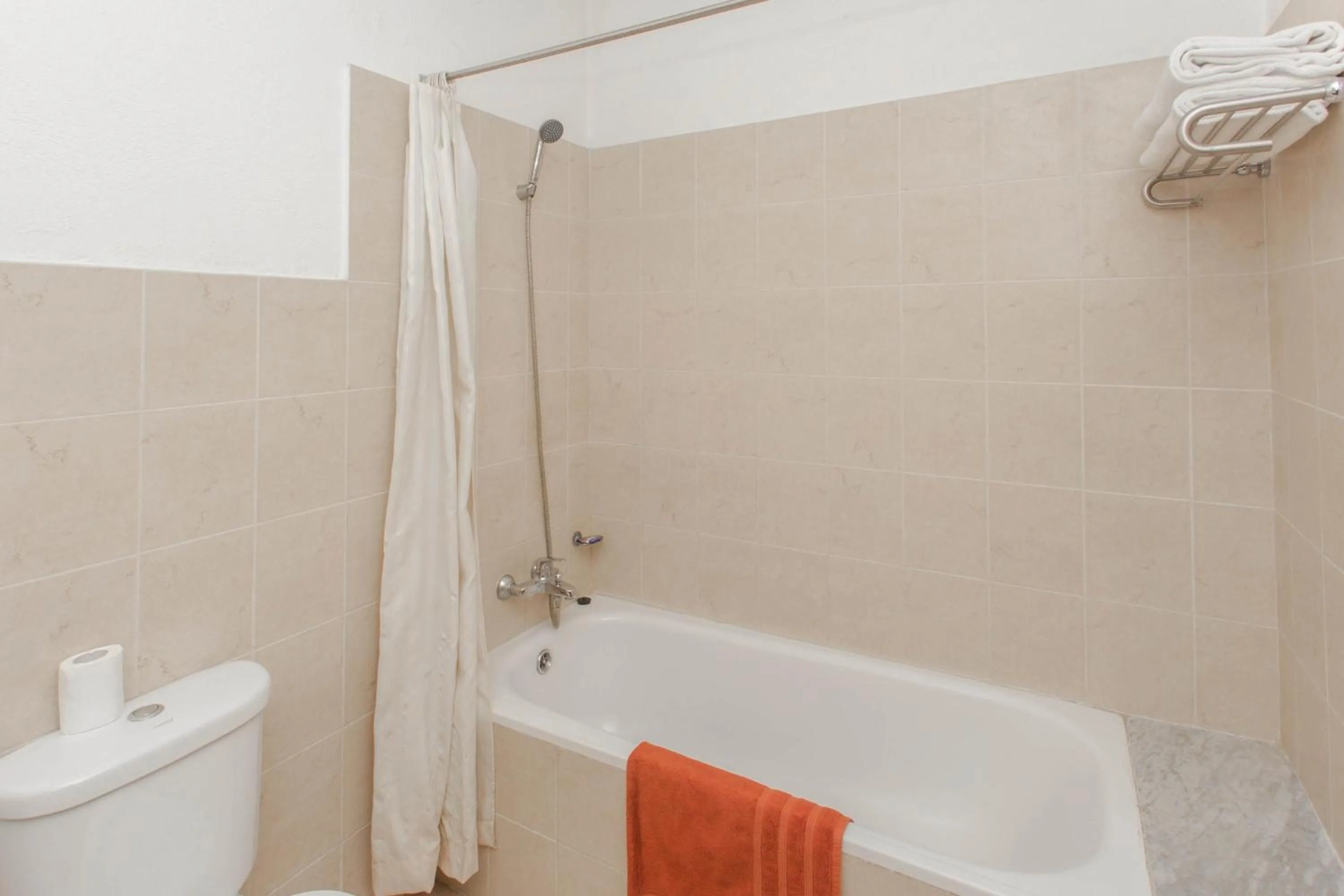 Bathroom in Fuji Hotel