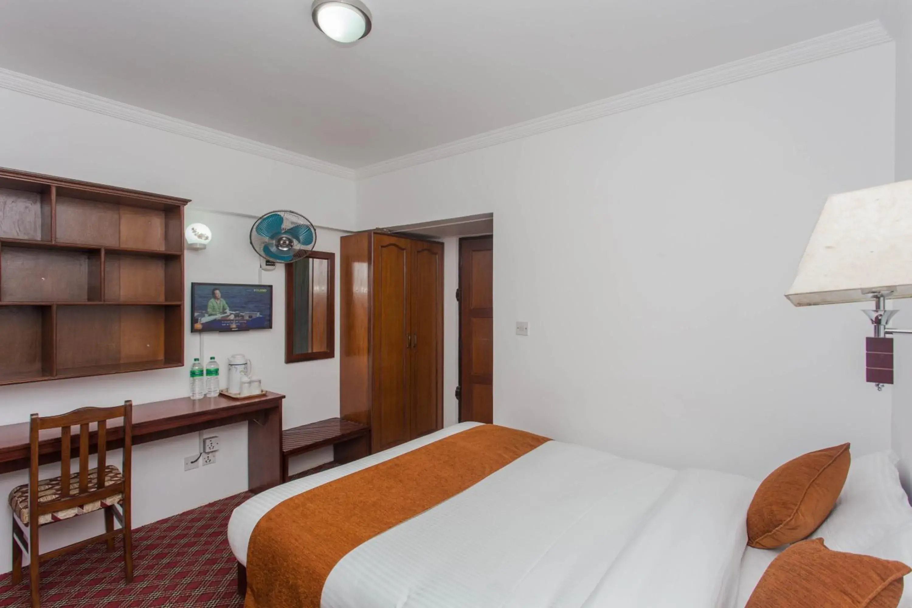 Standard Double or Twin Room with Garden View - single occupancy in Fuji Hotel Standard Double or Twin Room with Garden View - single occupancy in Fuji Hotel