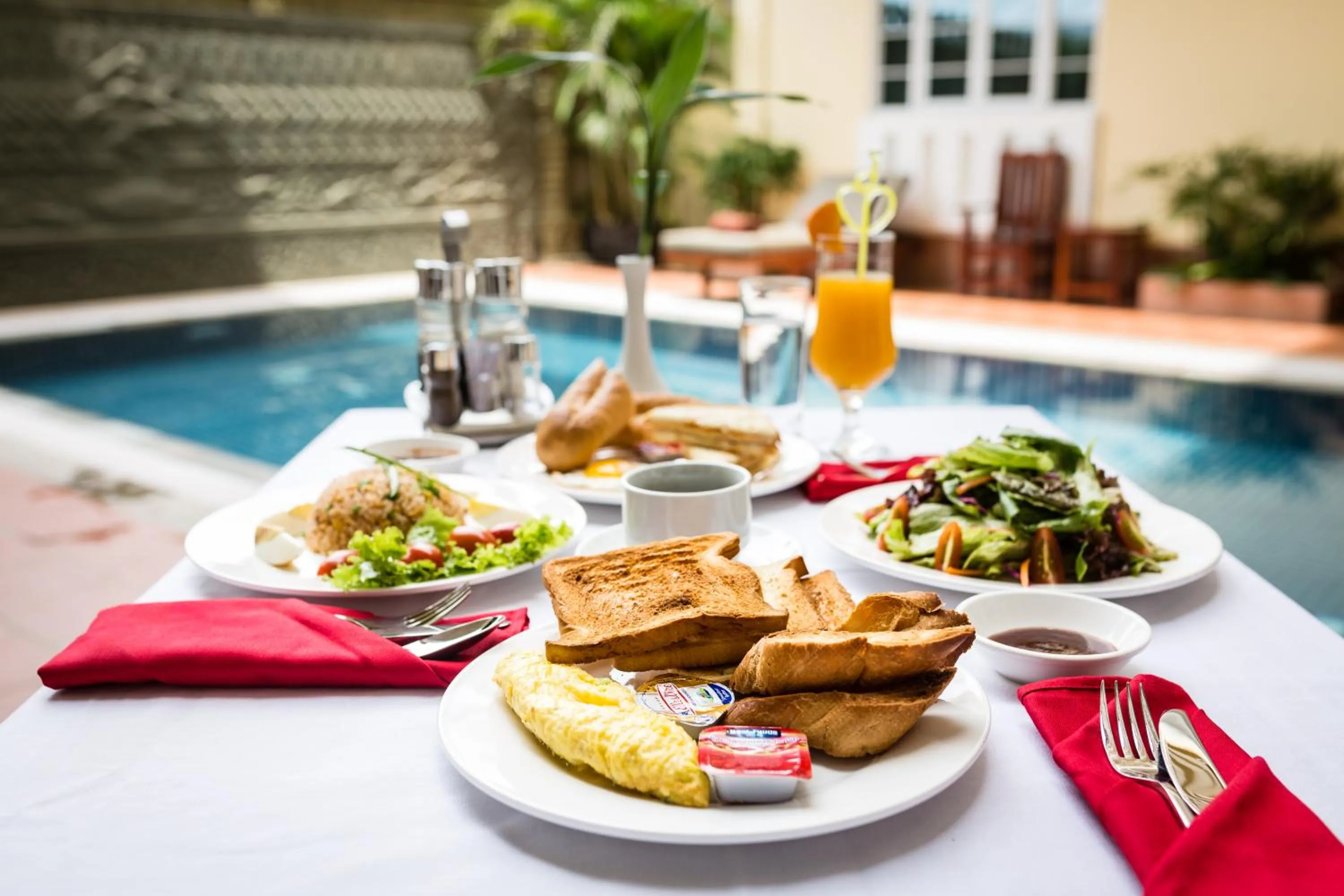 Meals in Grand Bayon Siem Reap Hotel