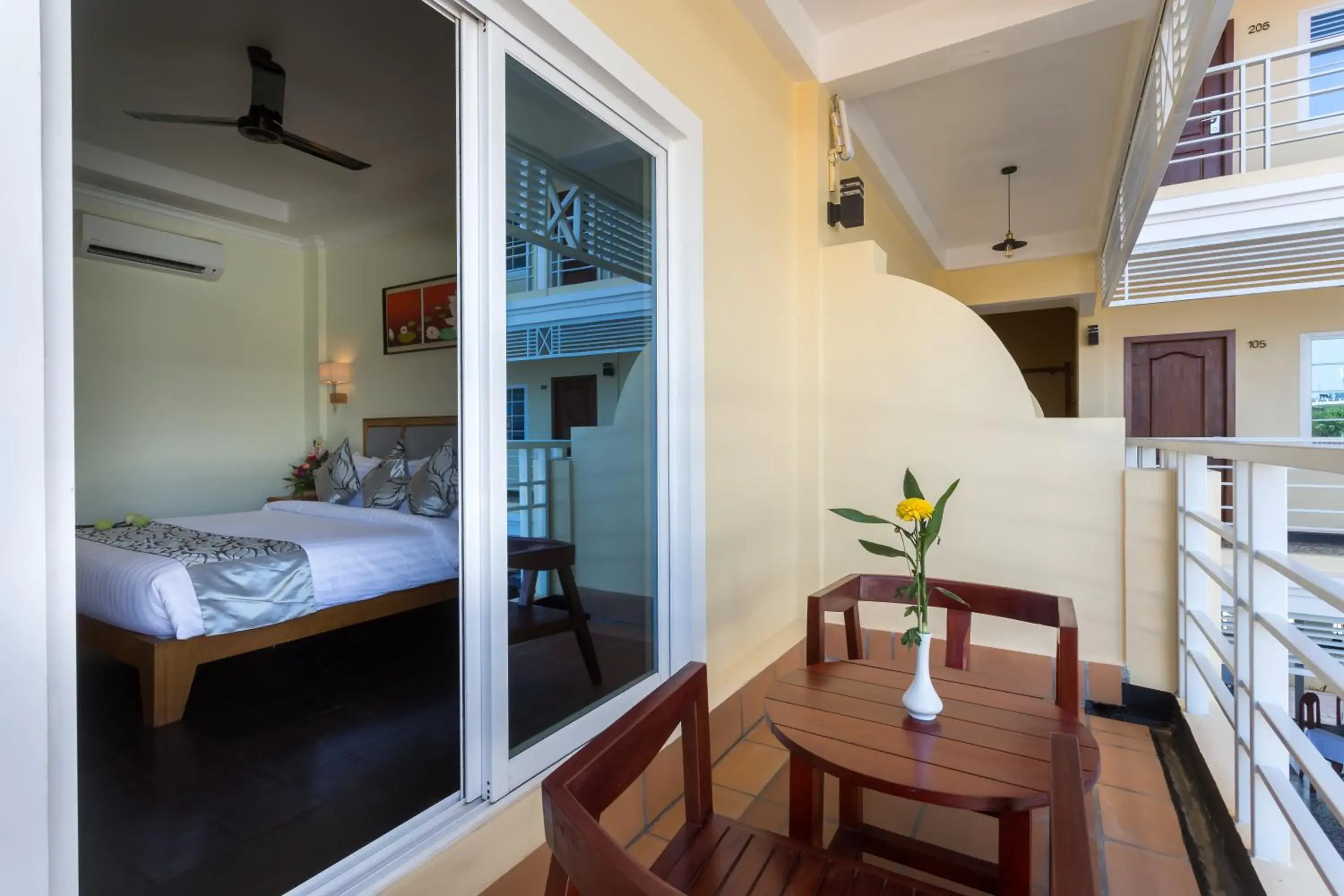 Balcony/Terrace, Bed in Grand Bayon Siem Reap Hotel