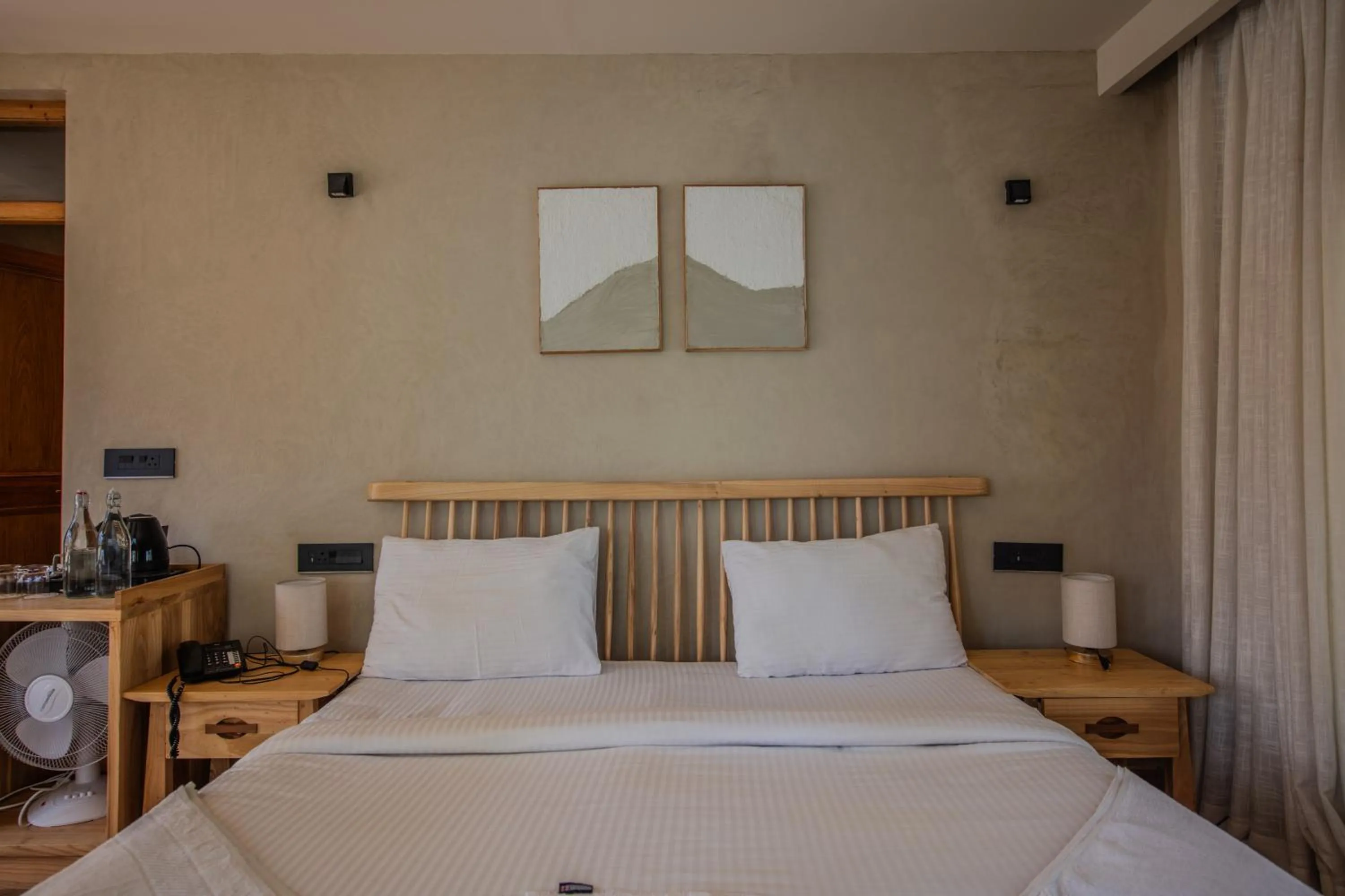 Bed in The Silk Route Ladakh