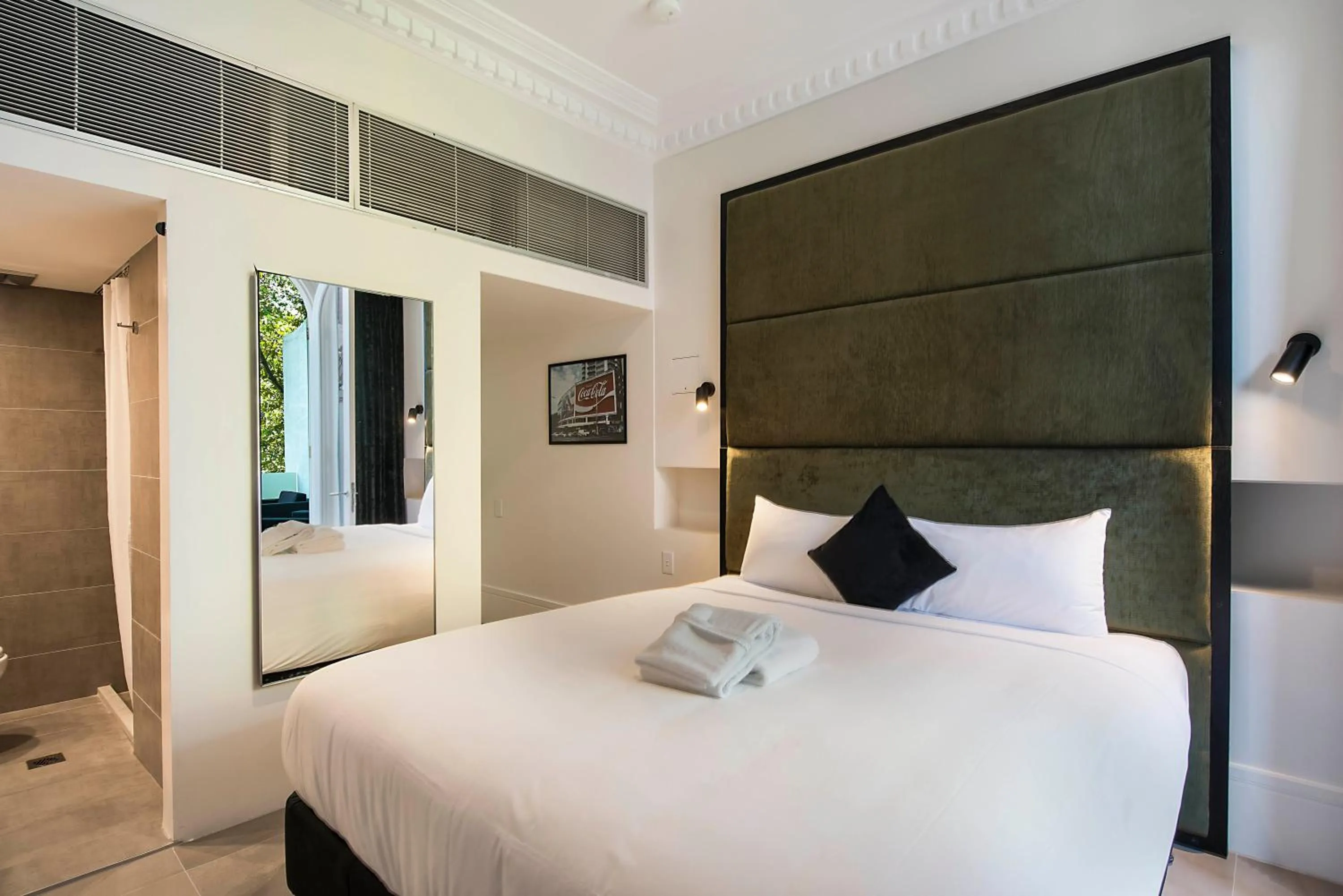 Bedroom, Bed in Sydney Boutique Hotel