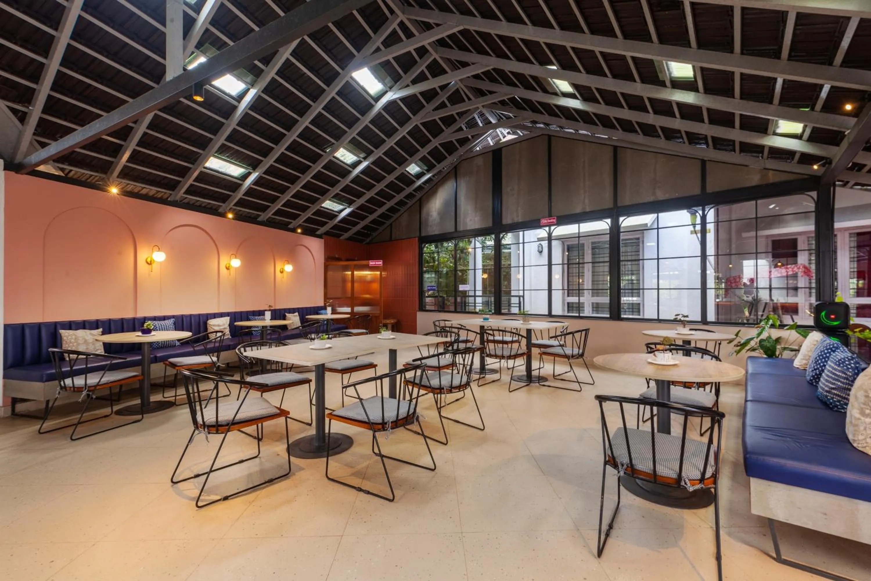 Restaurant/places to eat in Treebo Vrindavan, 3 Km From Madikeri Fort