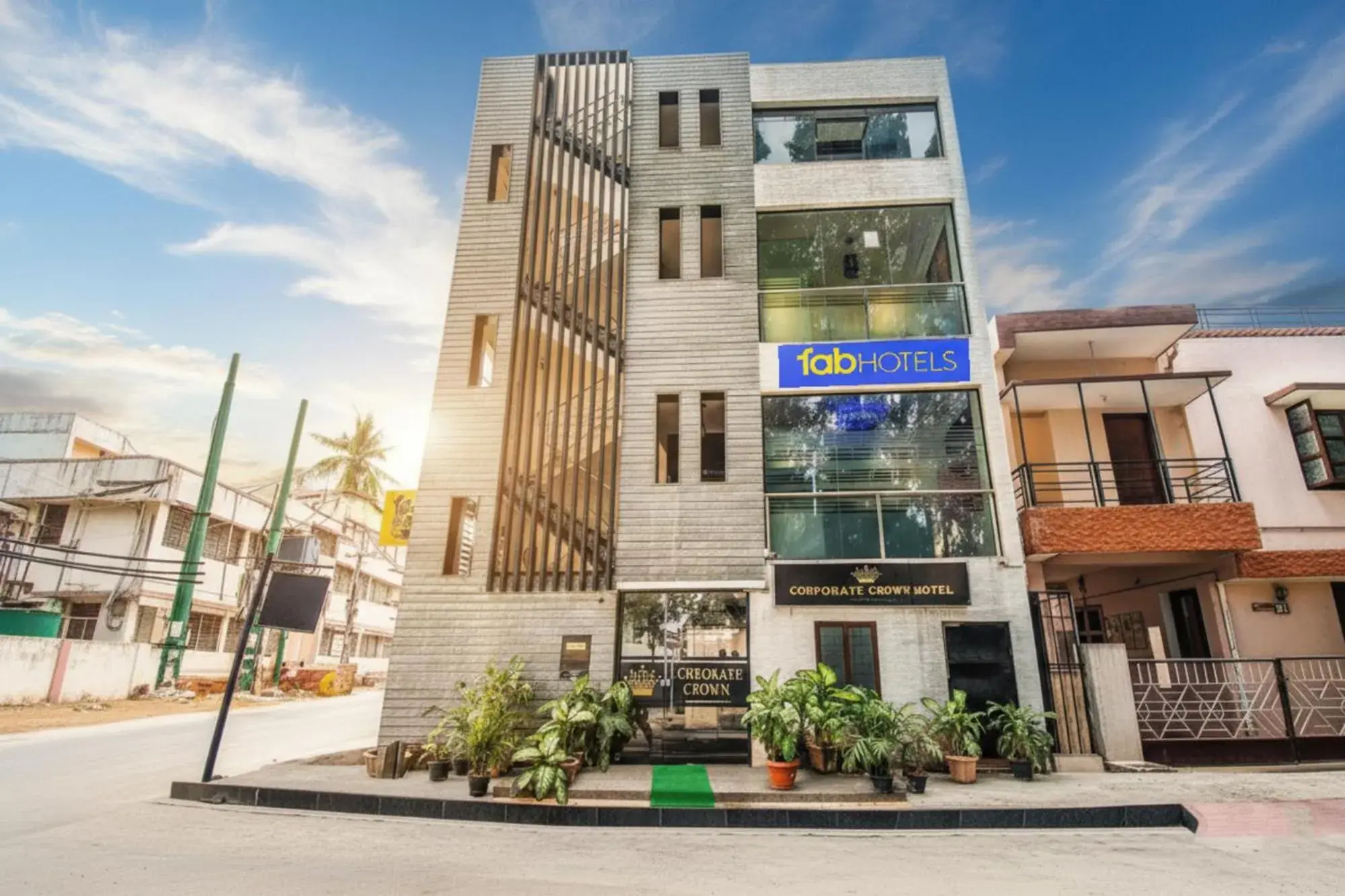 Property building in FabHotel Corporate Crown - Nr Jyoti Nivas University Property building in FabHotel Corporate Crown - Nr Jyoti Nivas University
