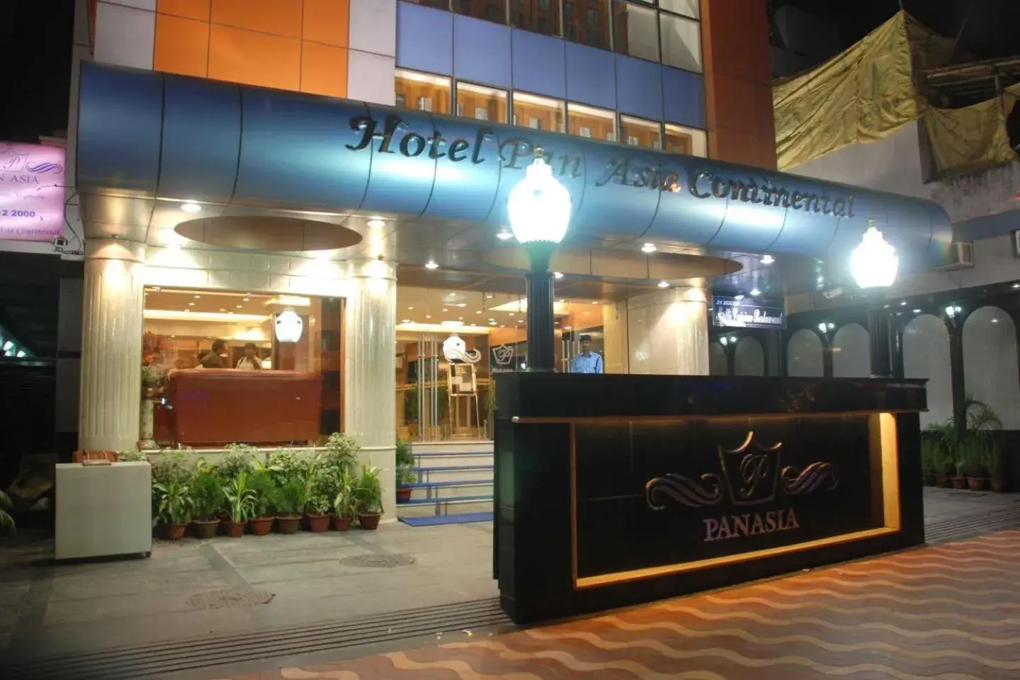 Facade/entrance in Pan Asia Continental Facade/entrance in Pan Asia Continental