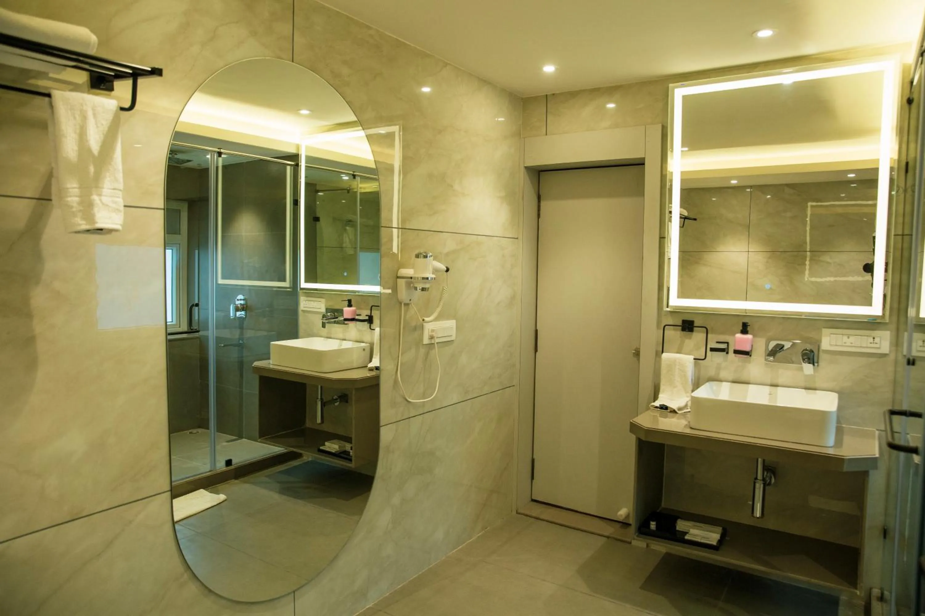 Shower in Pan Asia Continental