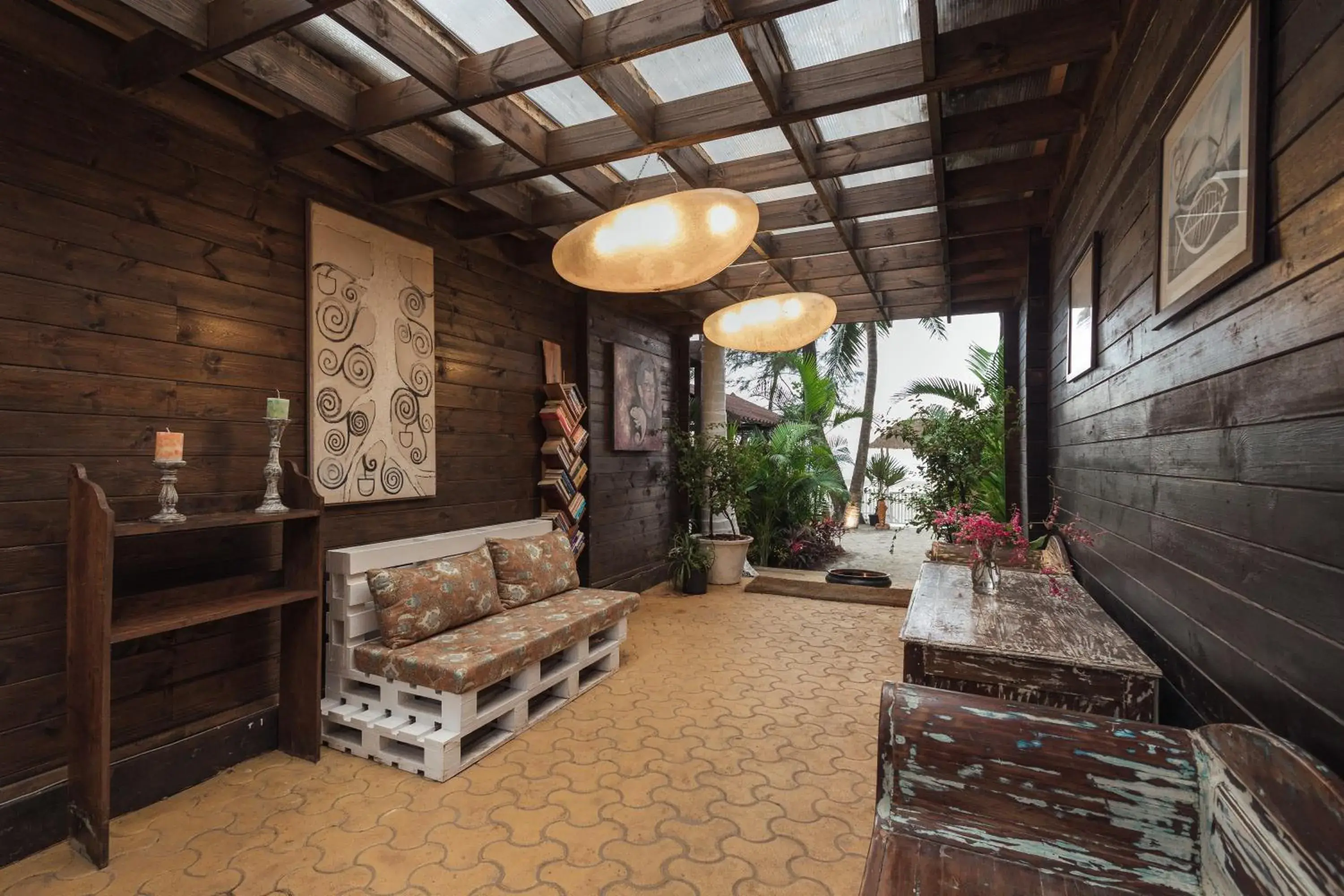 Lobby or reception in LaRiSa By The Beach, Morjim Lobby or reception in LaRiSa By The Beach, Morjim