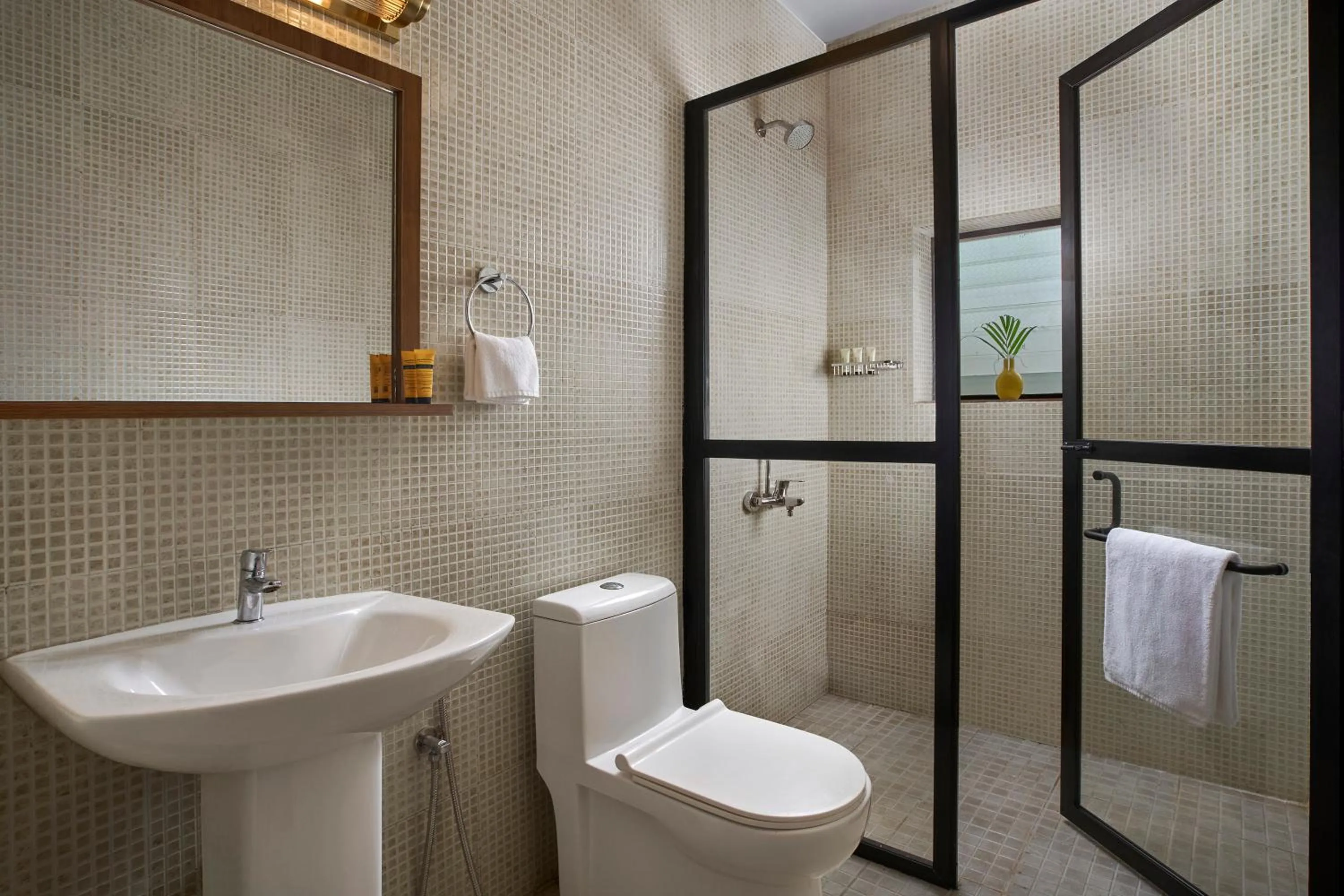 Bathroom in LaRiSa Resort, Morjim