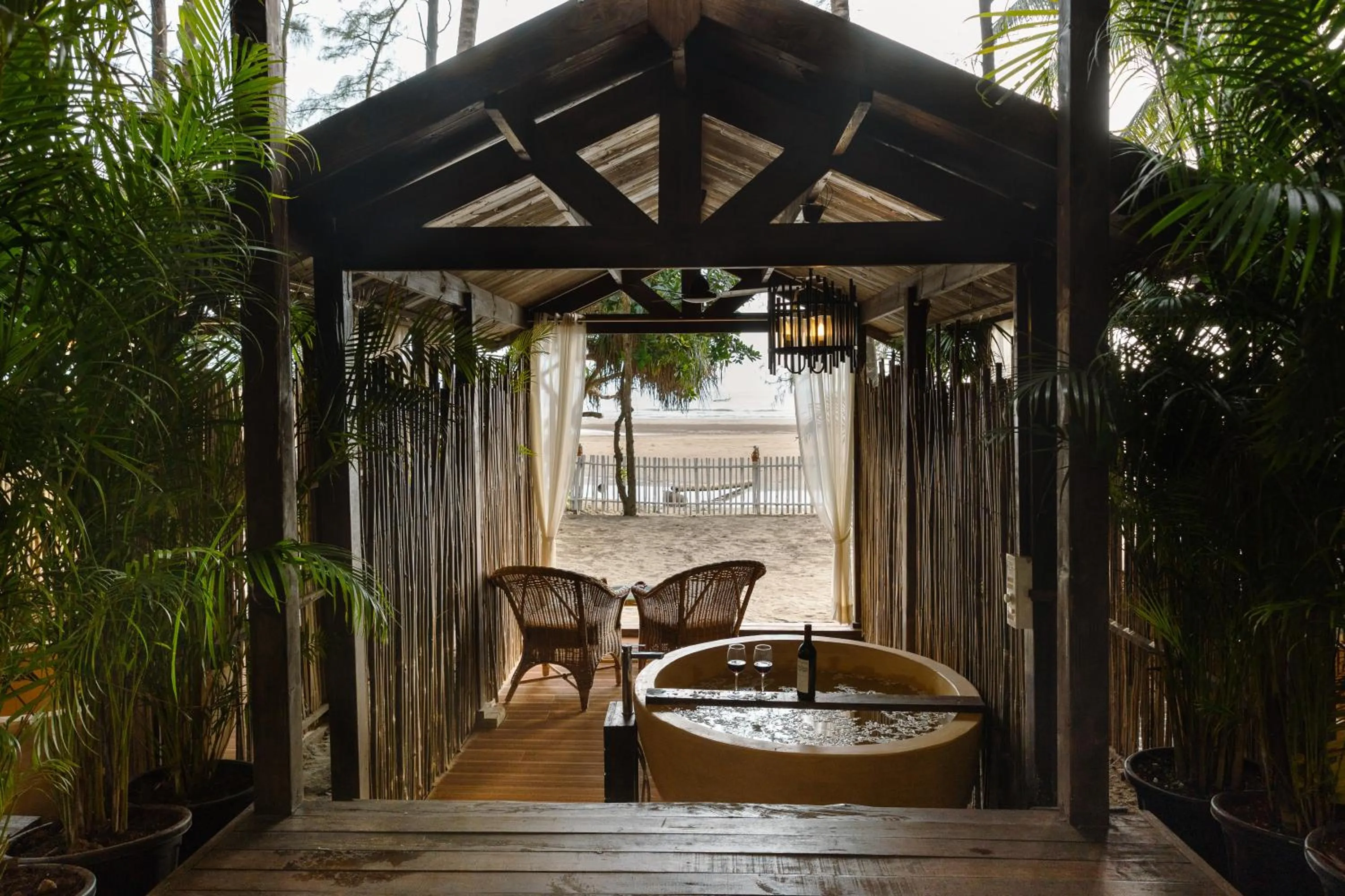 Bath in LaRiSa Resort, Morjim