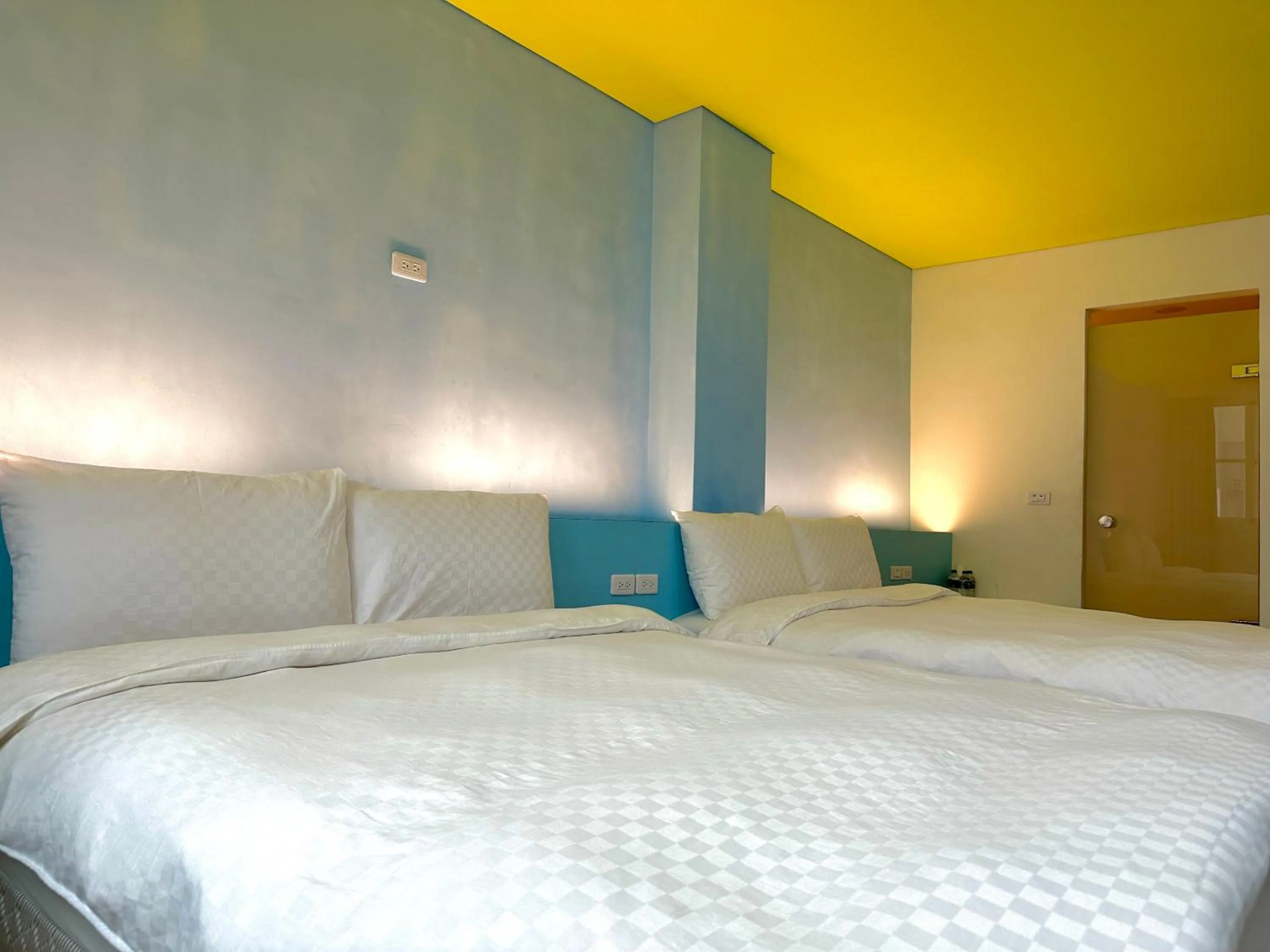 bunk bed, Bed in Taimali Hotel