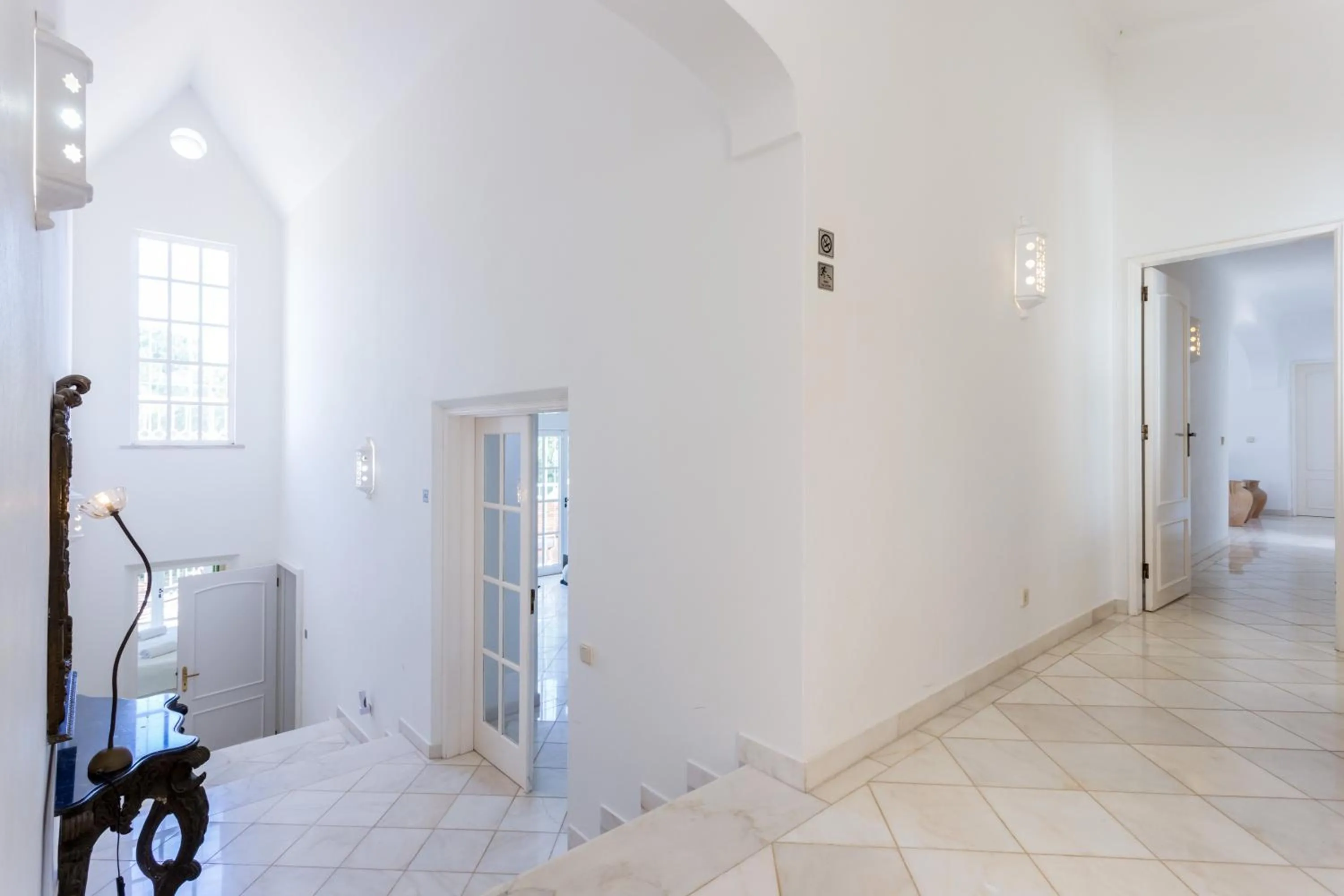 Top Cliff Villa with Ocean View and Private Pool UP to 18 Guests