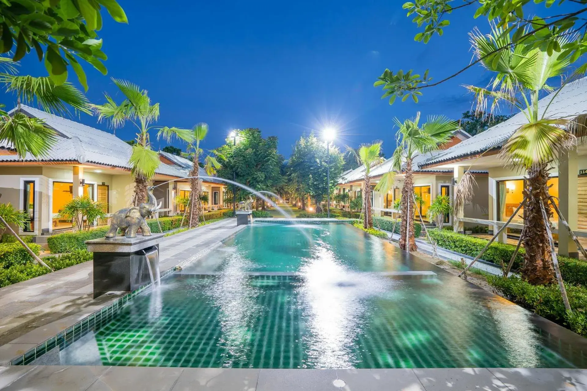 Property building in Tontan Resort Cha-am Property building in Tontan Resort Cha-am