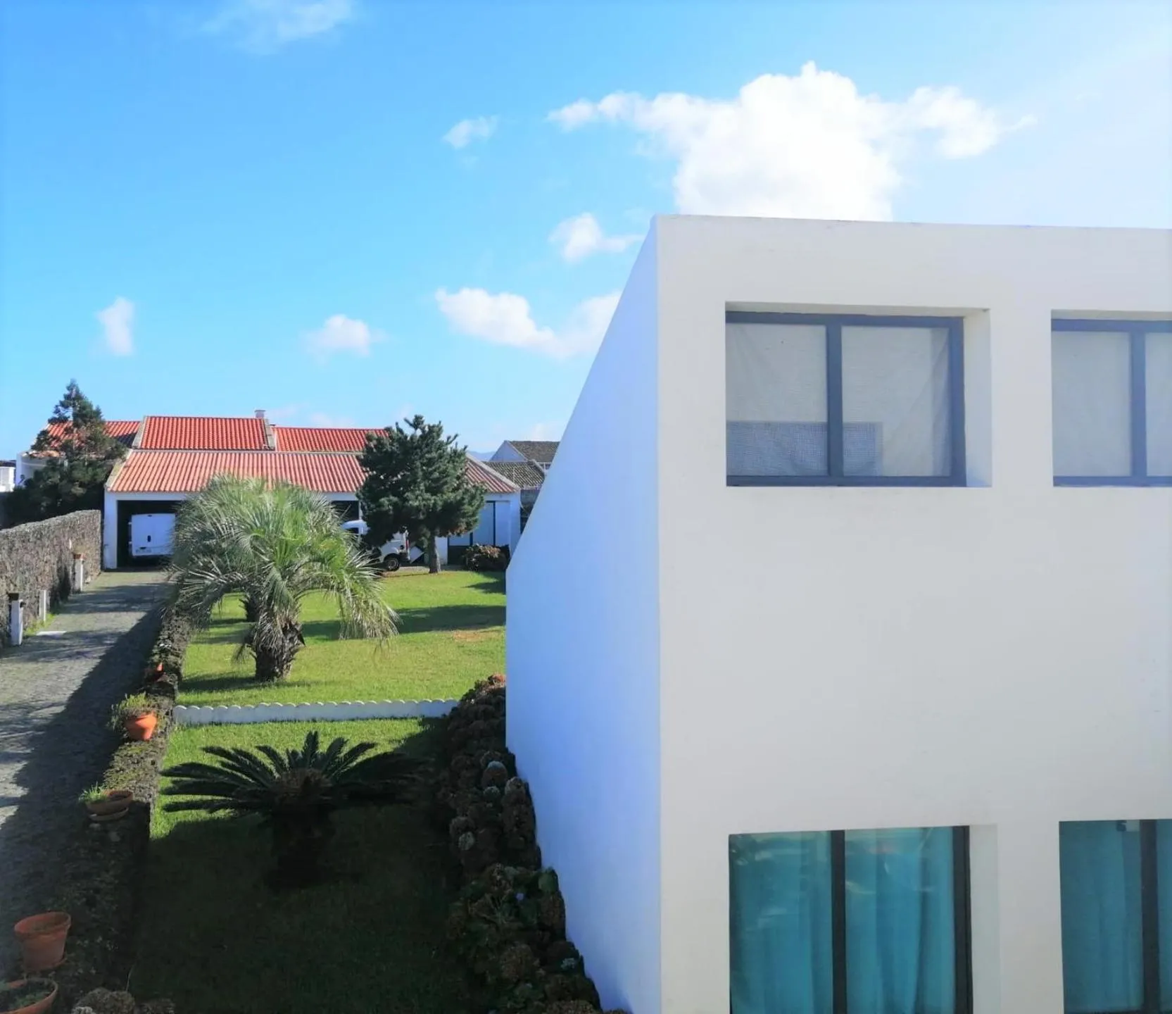 Property building in Surf & Guest Lorena´s House