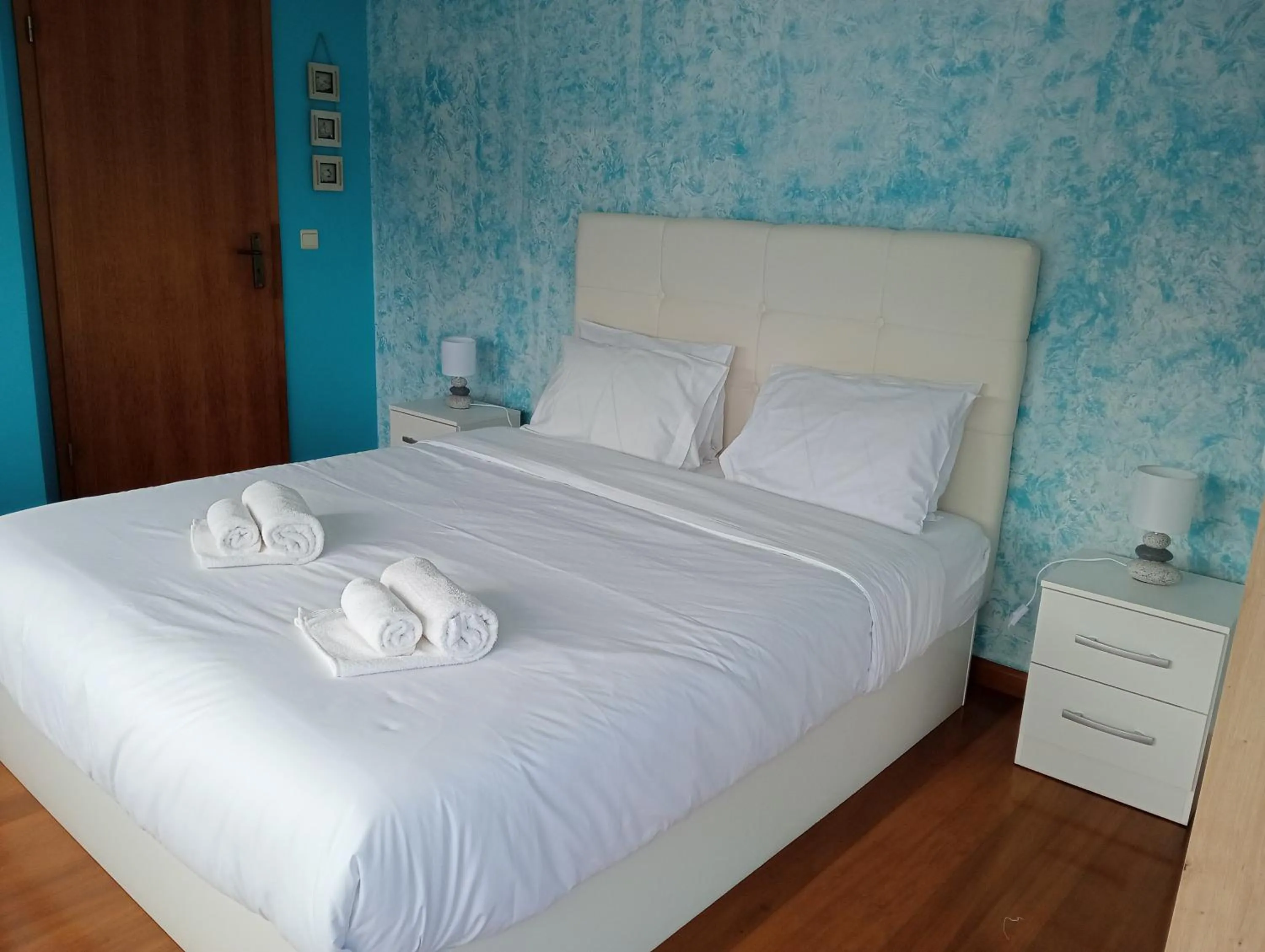 Bed in Surf & Guest Lorena´s House