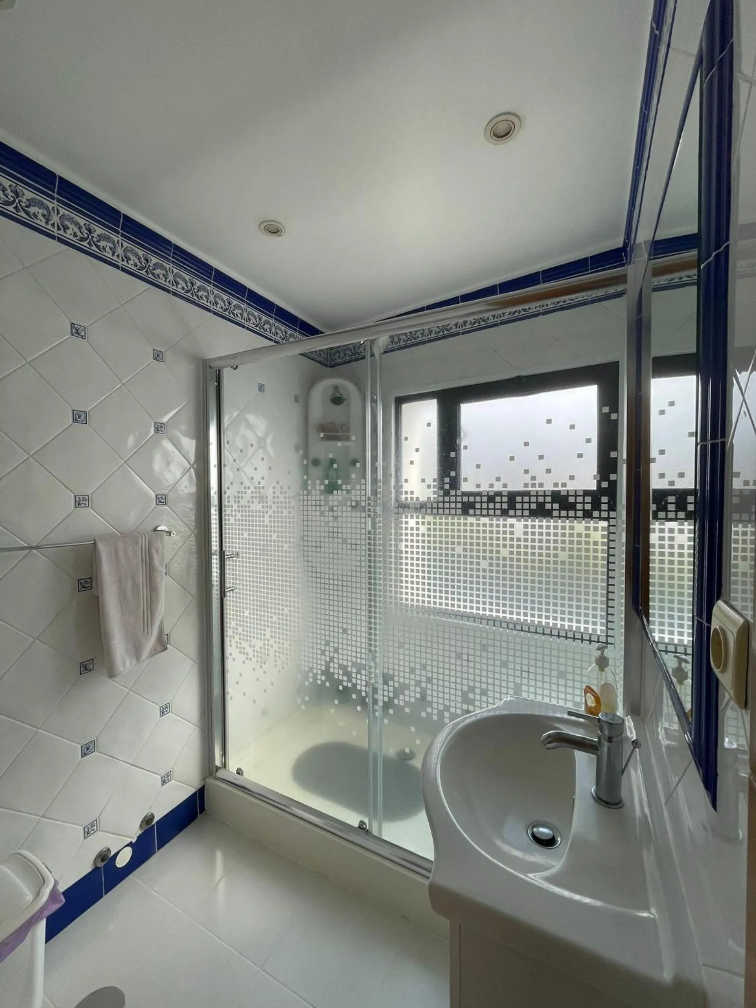 Bathroom in Surf & Guest Lorena´s House