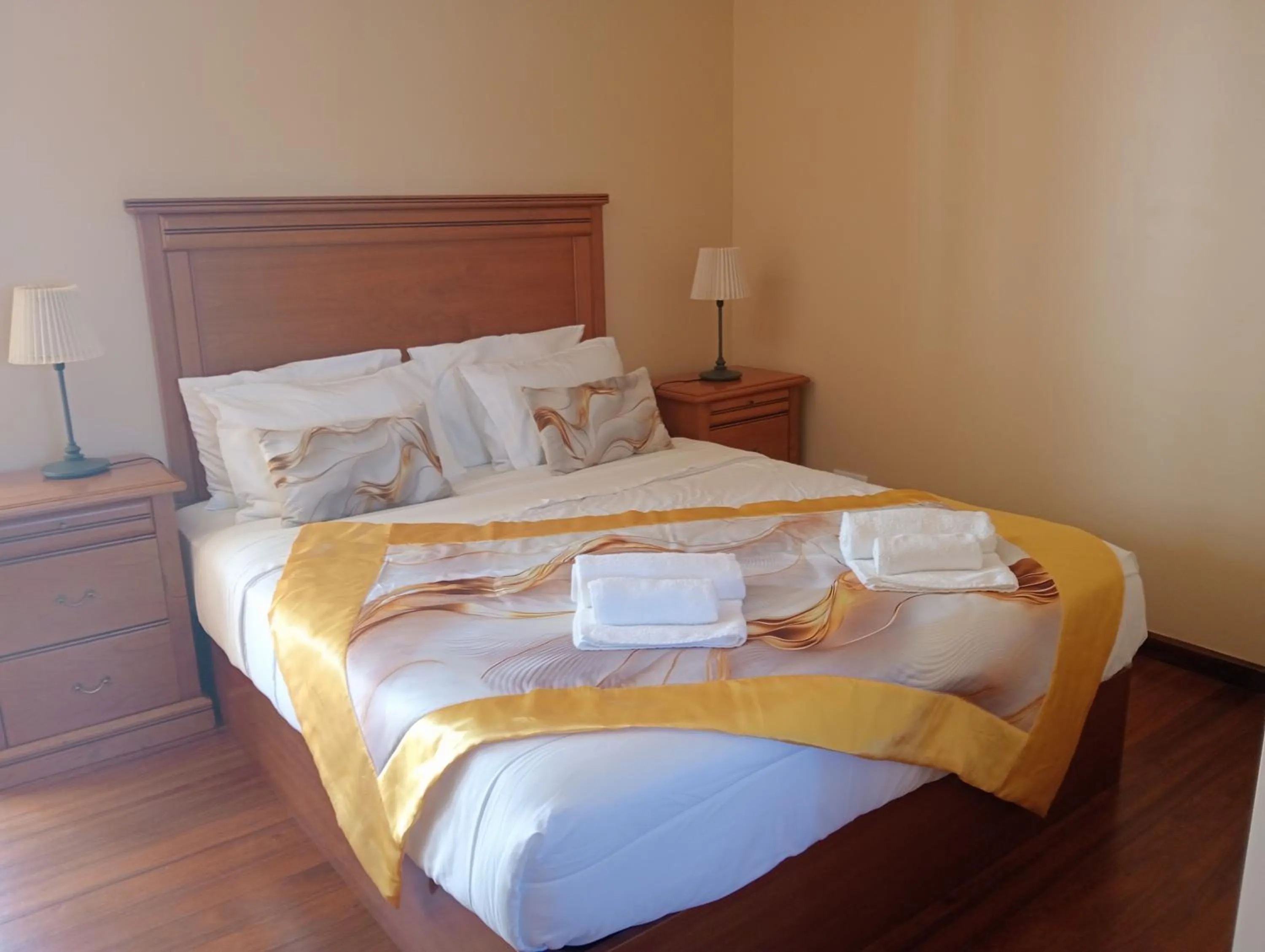 Bed in Surf & Guest Lorena´s House