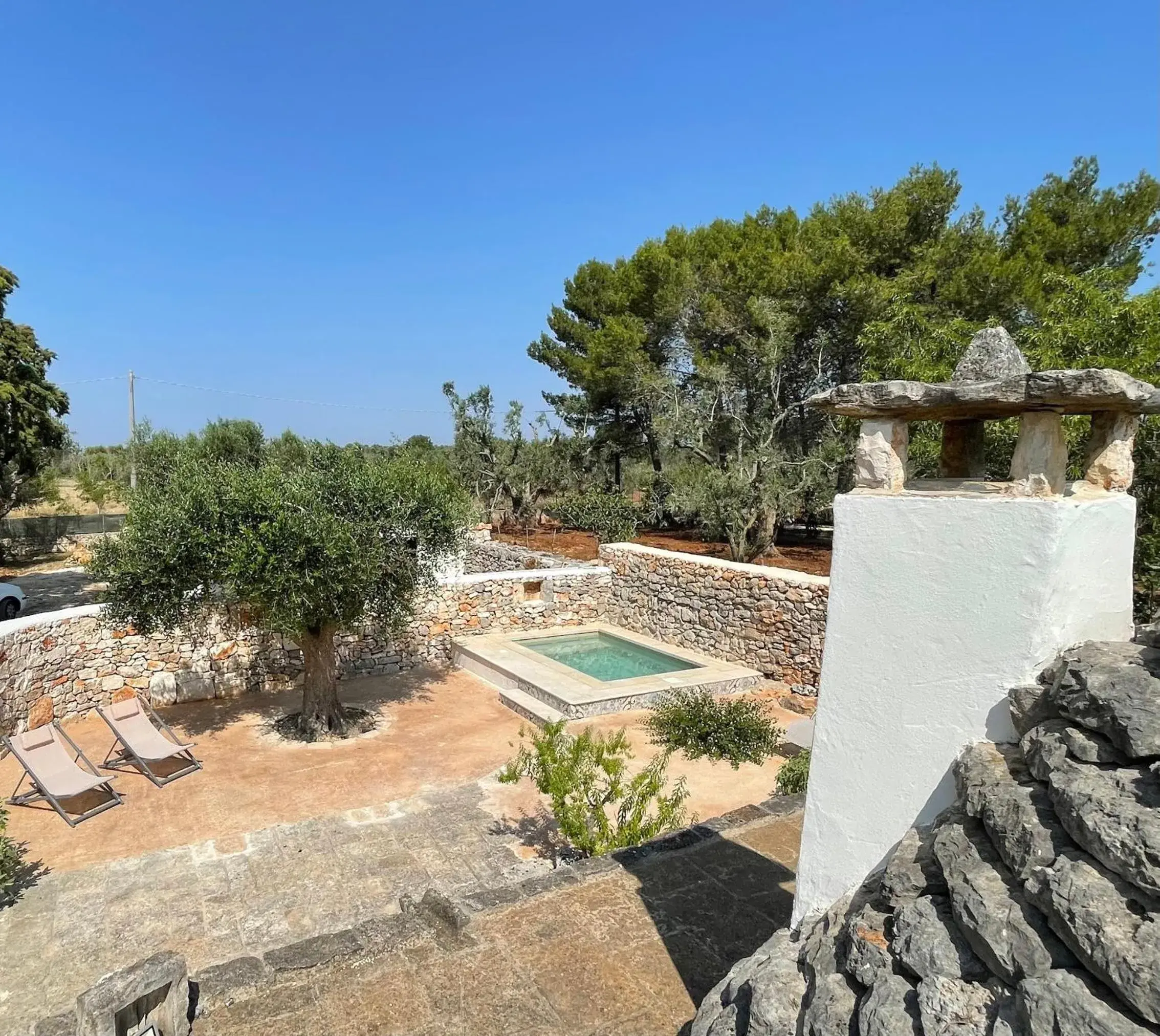 Trullo con piscina baby Trullo con piscina baby