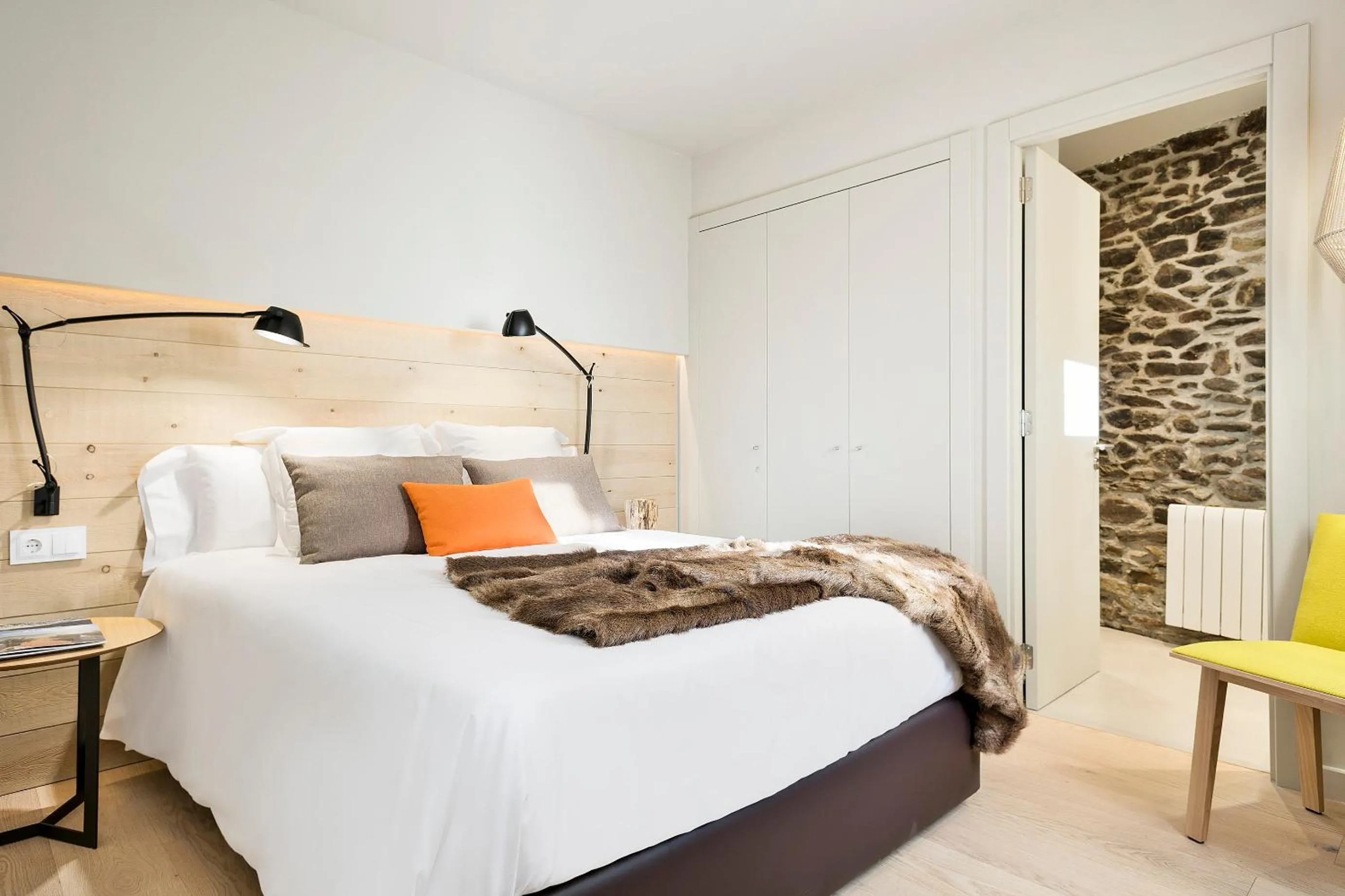Photo of the whole room, Bed in Set Terres - La Villa de Llívia - Adults only