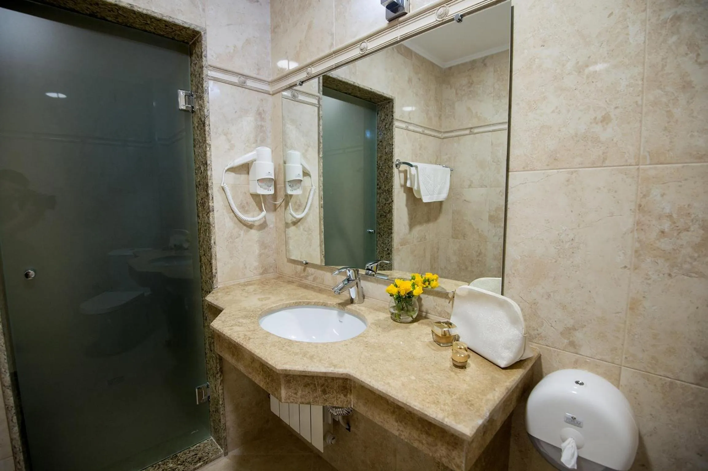 Bathroom in Hotel Forum